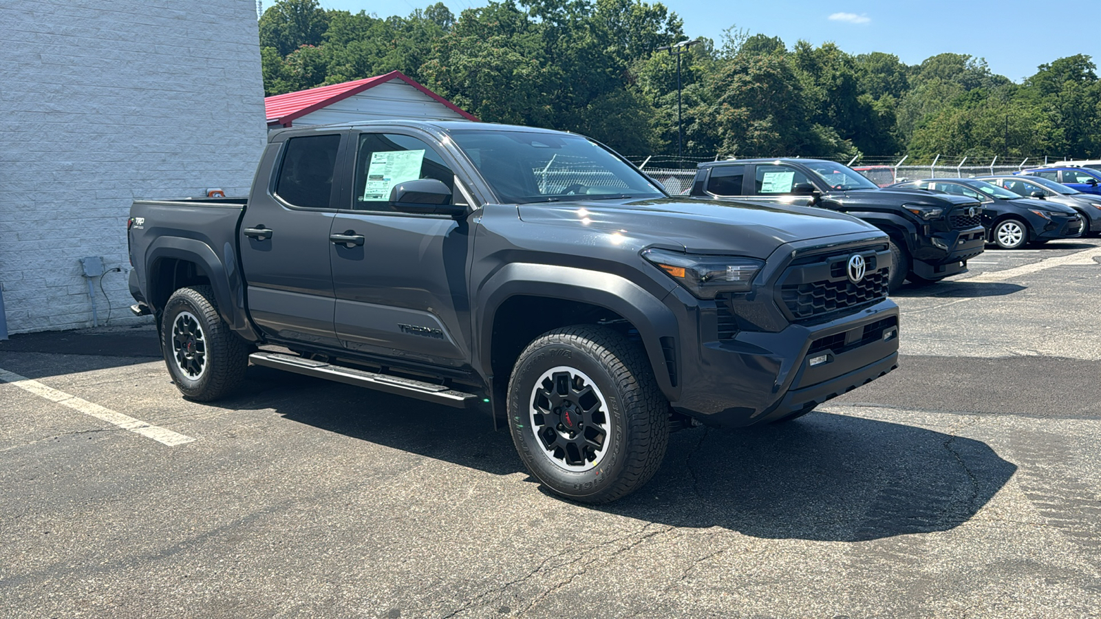 2024 Toyota Tacoma TRD Off-Road 1