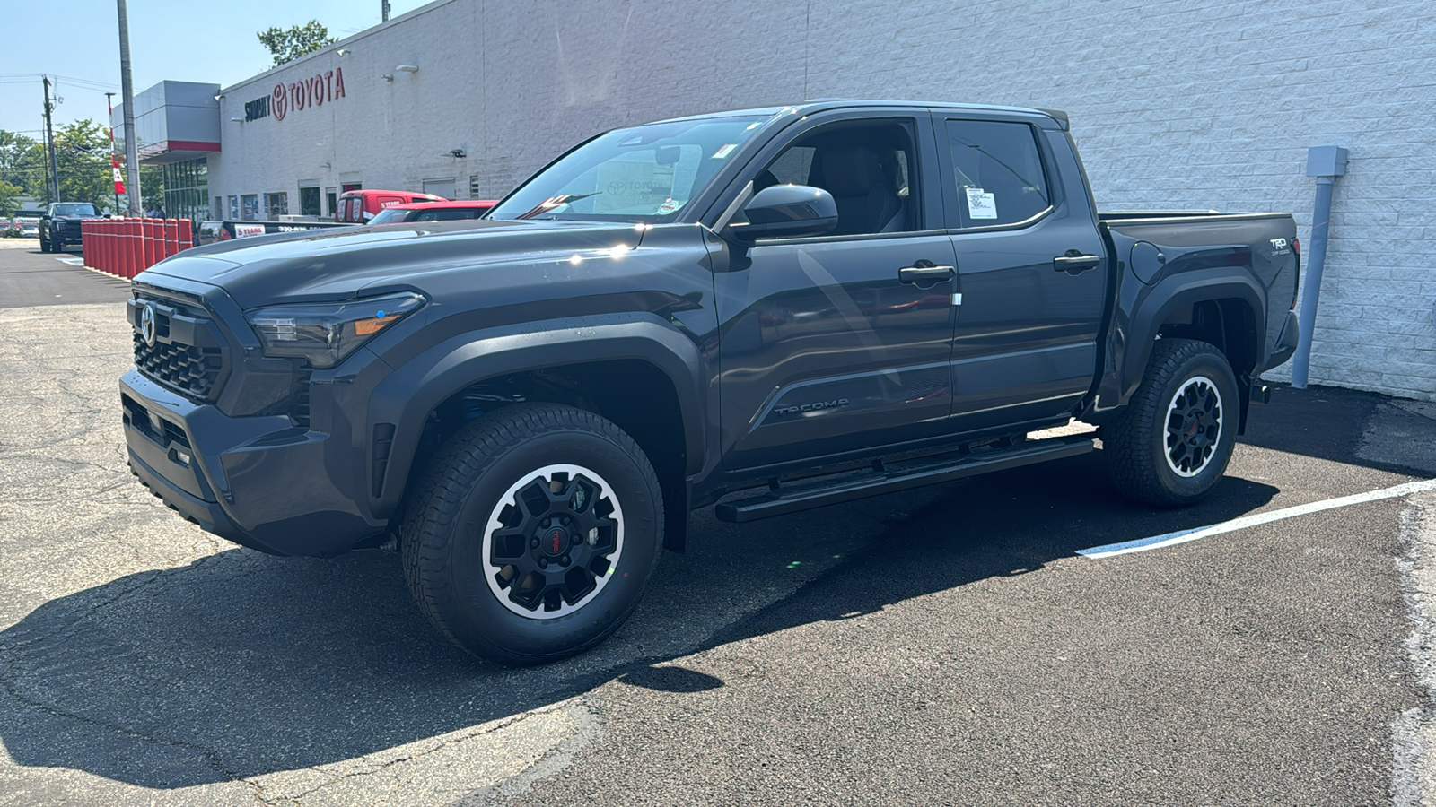 2024 Toyota Tacoma TRD Off-Road 3