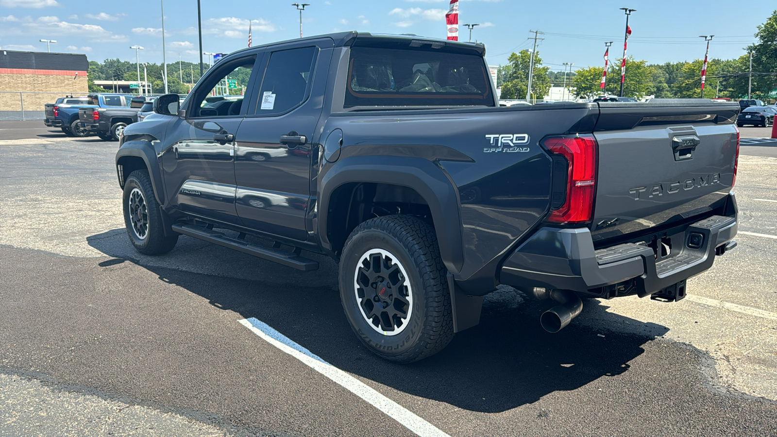 2024 Toyota Tacoma TRD Off-Road 7