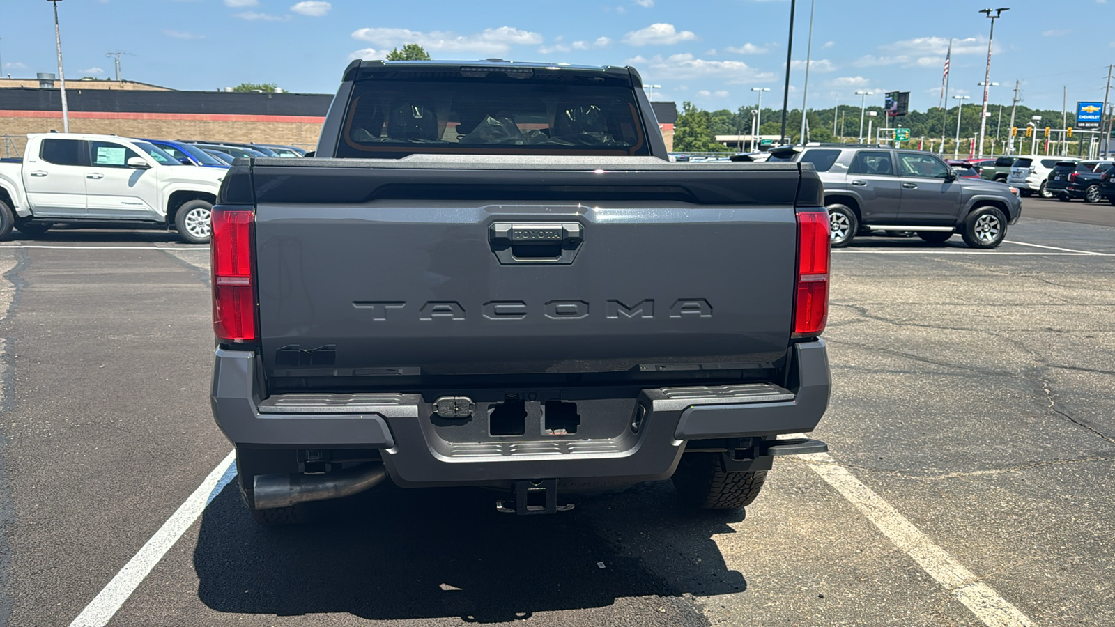 2024 Toyota Tacoma TRD Off-Road 8