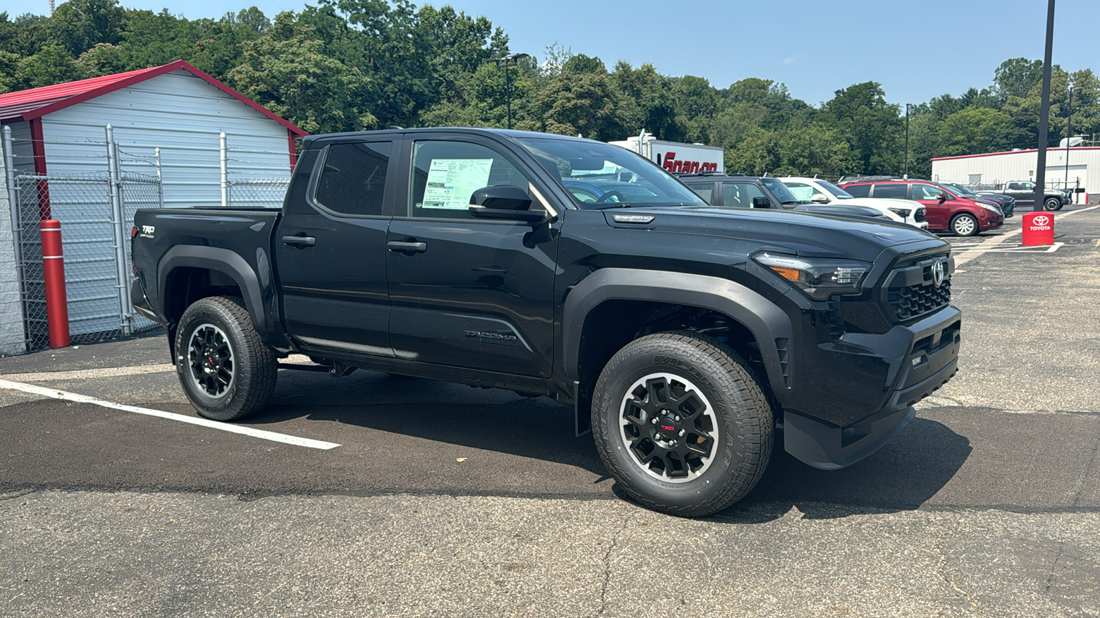 2024 Toyota Tacoma Hybrid TRD Off Road 1