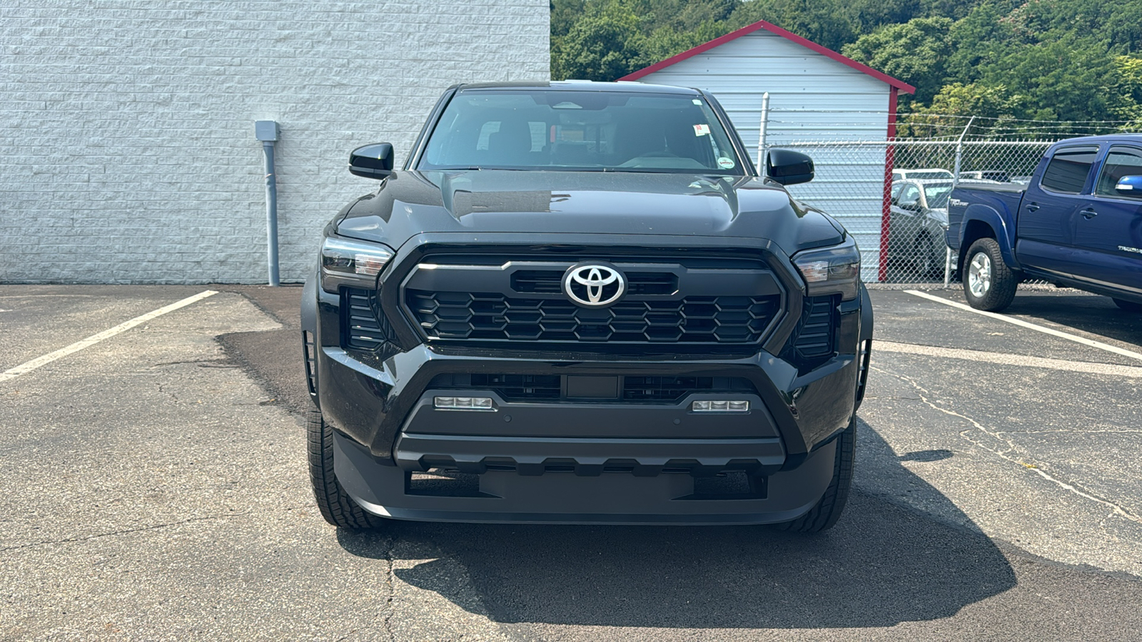 2024 Toyota Tacoma Hybrid TRD Off Road 2