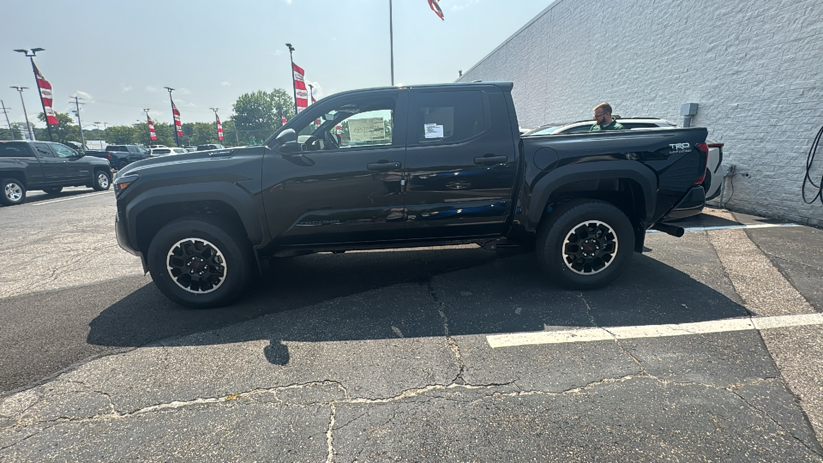 2024 Toyota Tacoma Hybrid TRD Off Road 15