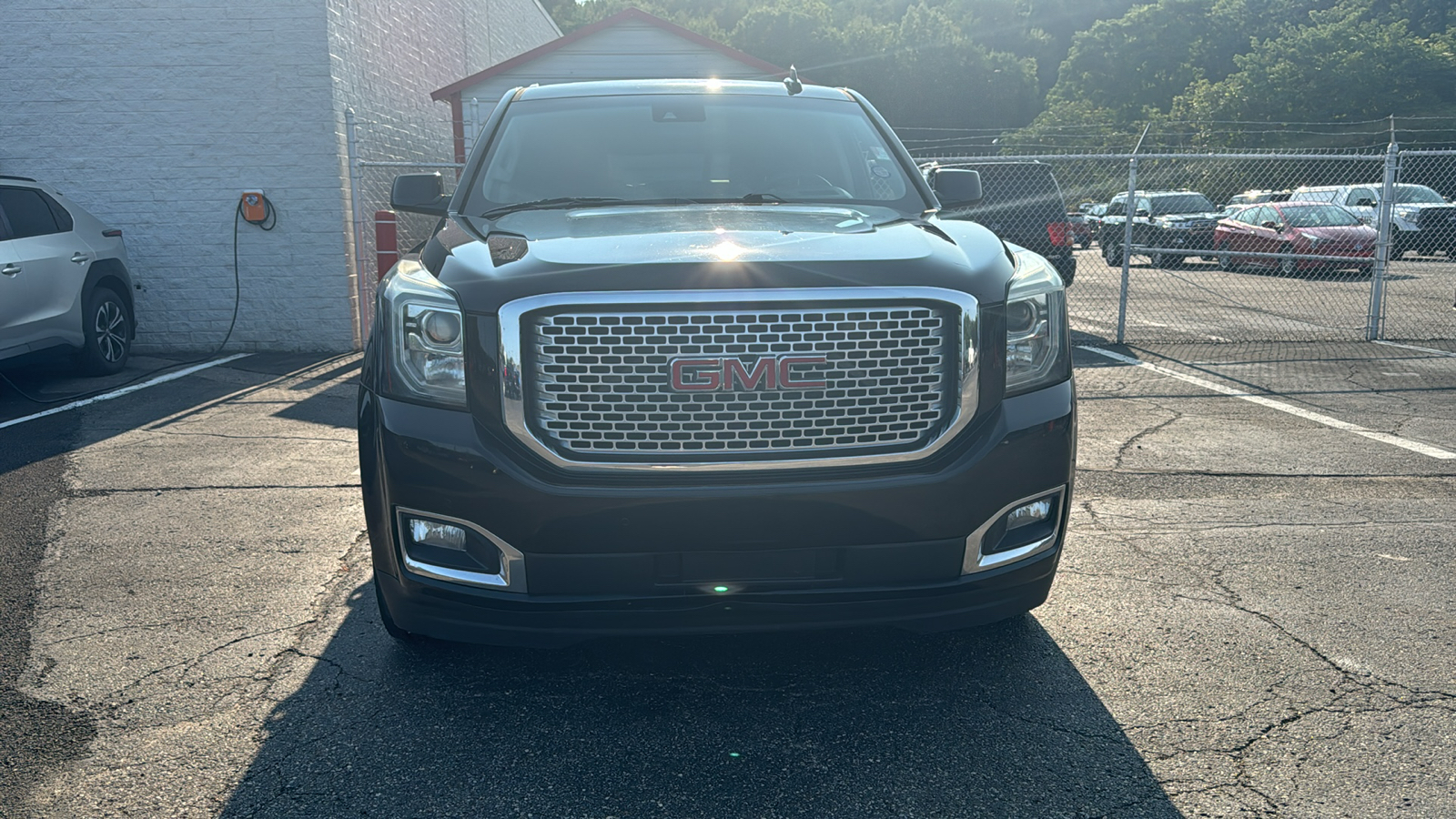 2016 GMC Yukon Denali 2