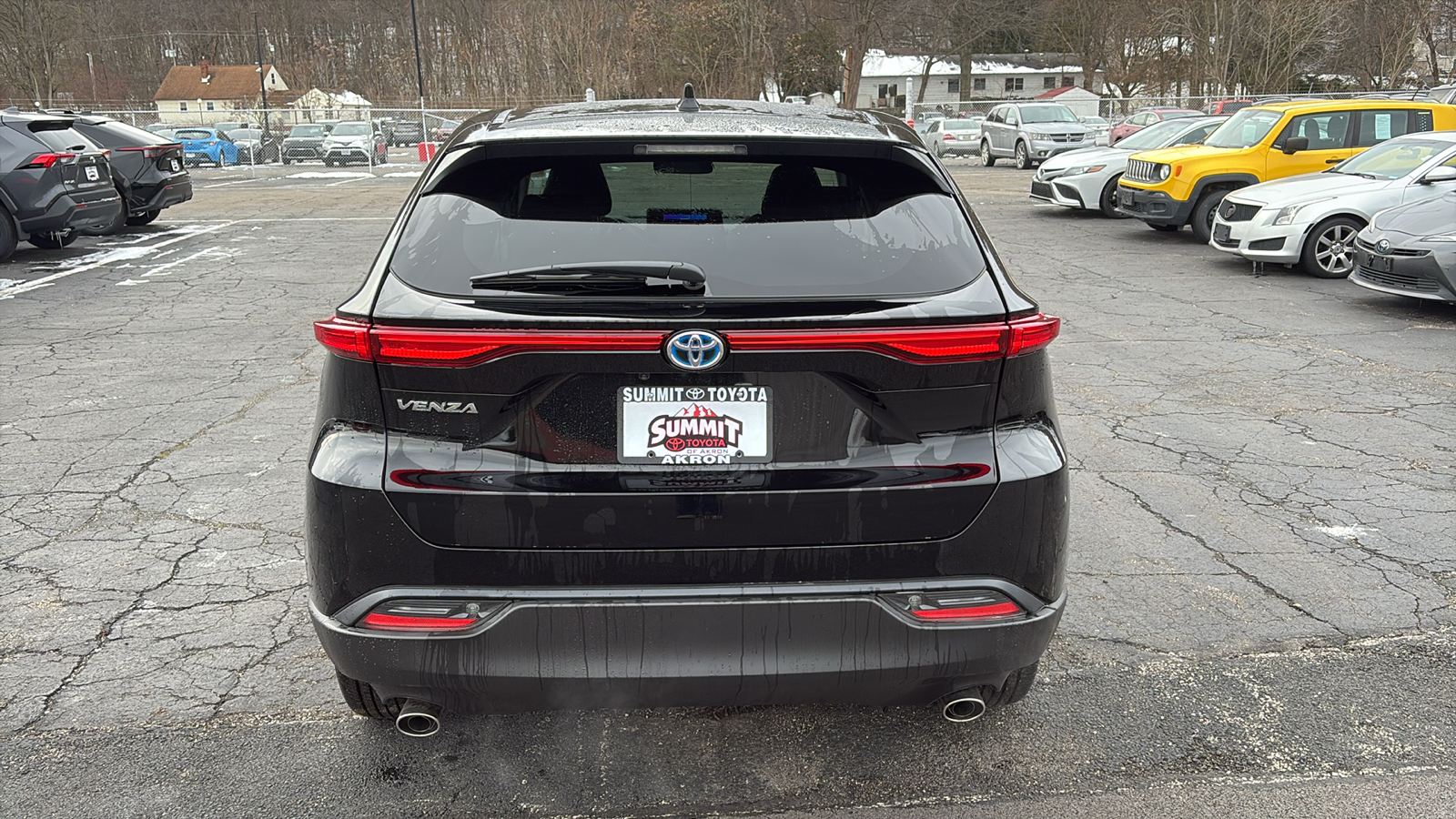 2024 Toyota Venza LE 4