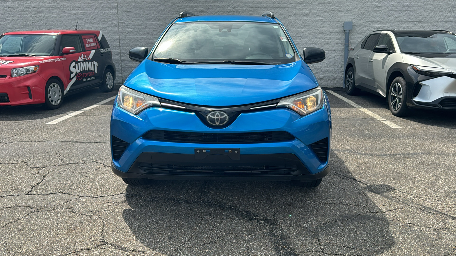 2017 Toyota RAV4 LE 2