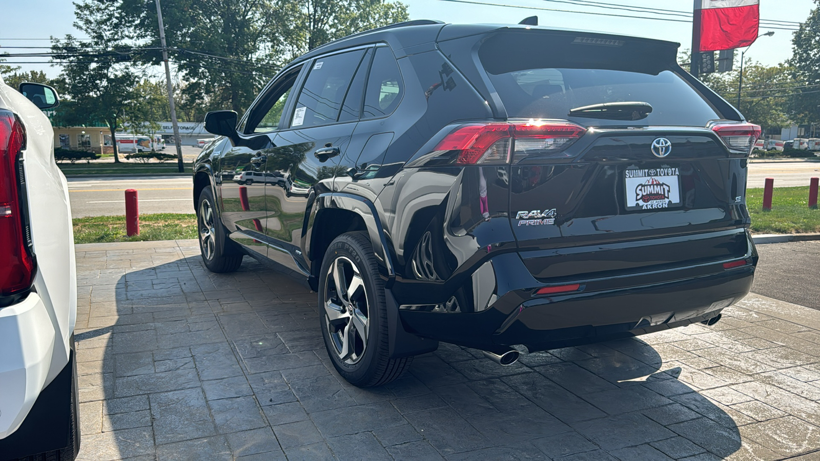 2024 Toyota RAV4 Prime SE 6