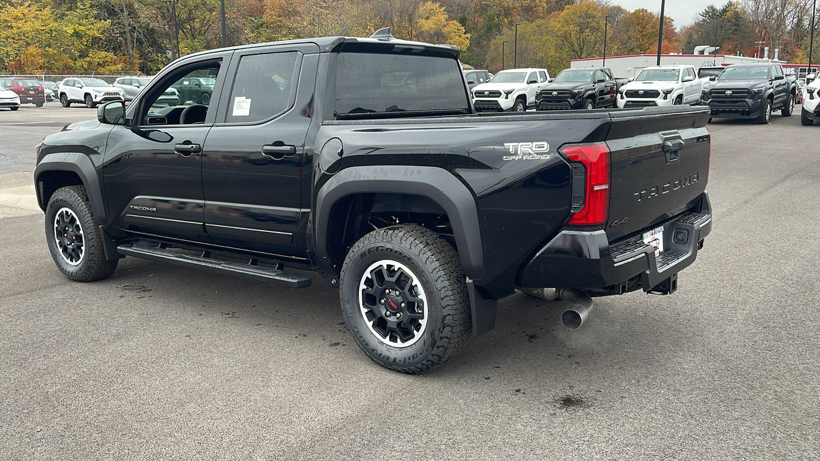 2024 Toyota Tacoma TRD Off-Road 16