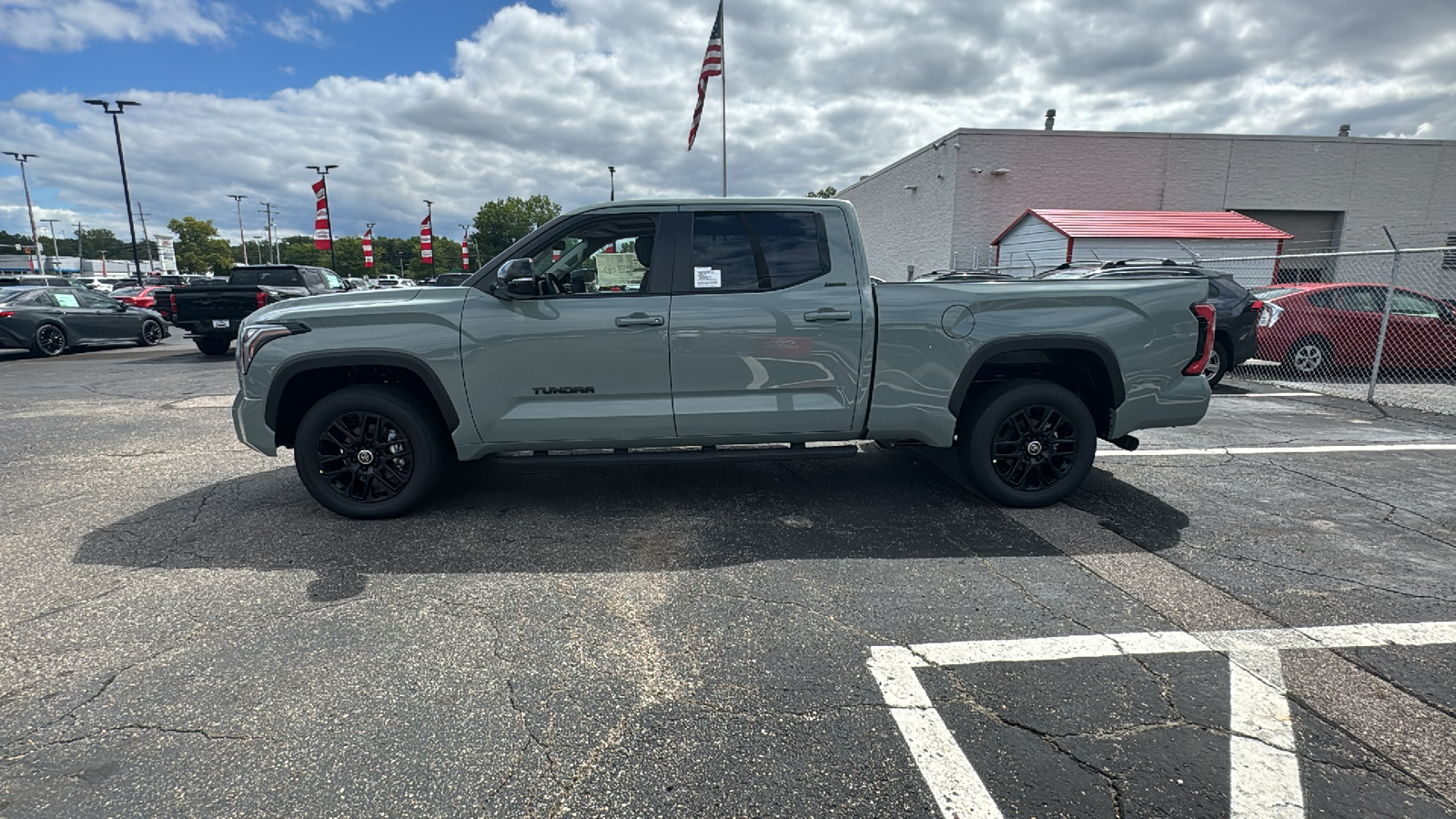 2024 Toyota Tundra Limited 4