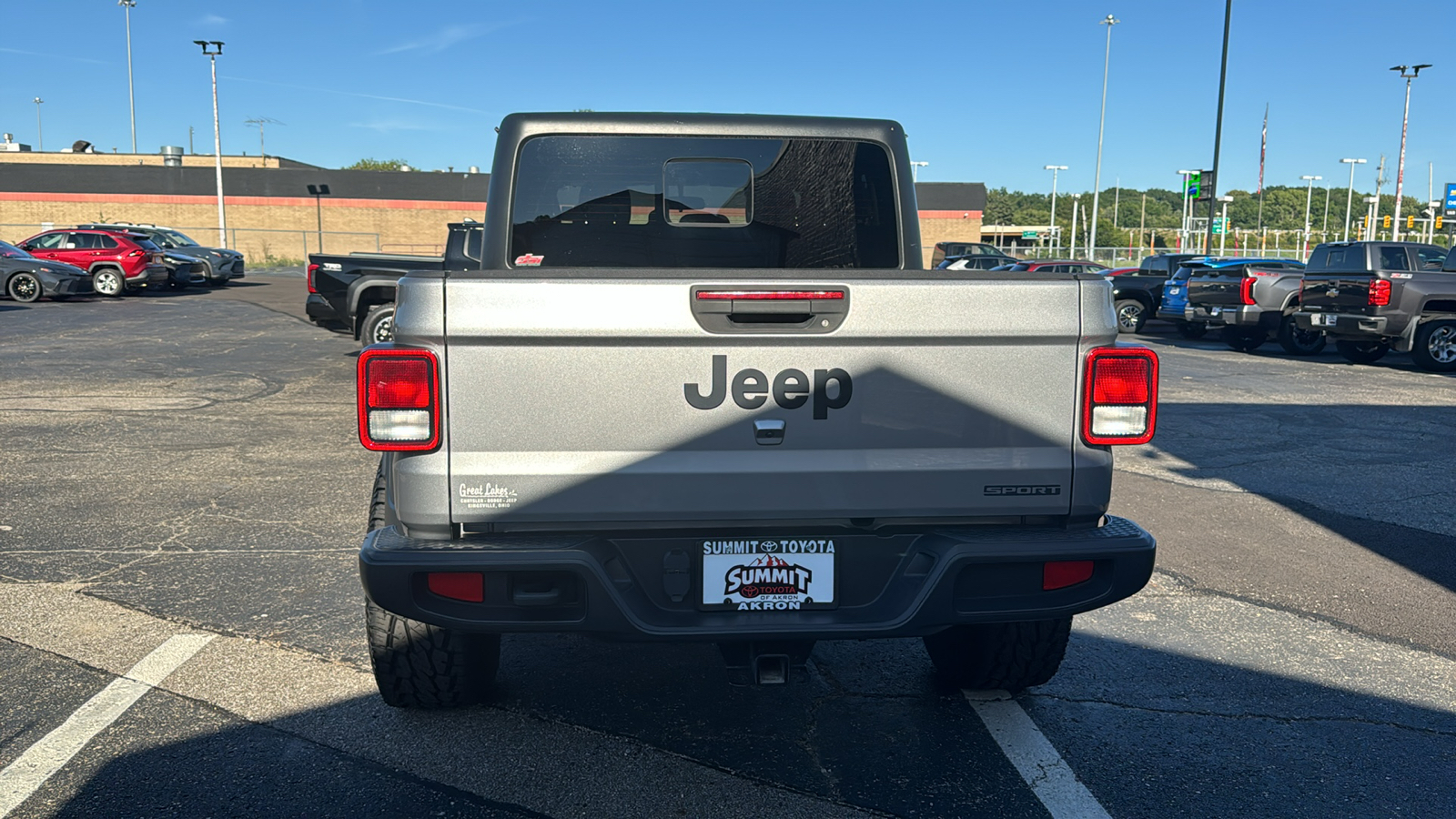 2020 Jeep Gladiator Sport 8