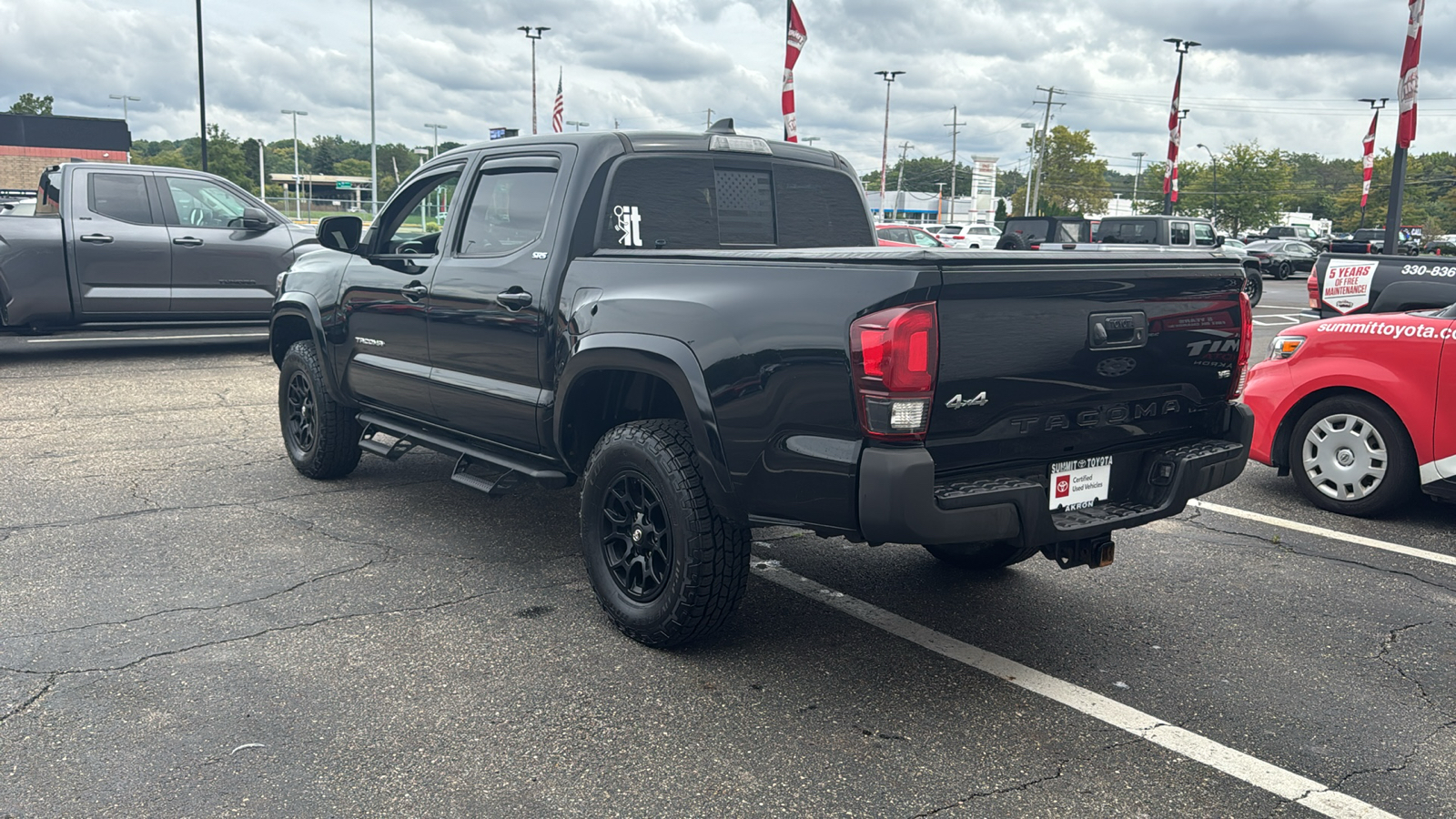 2020 Toyota Tacoma SR5 11