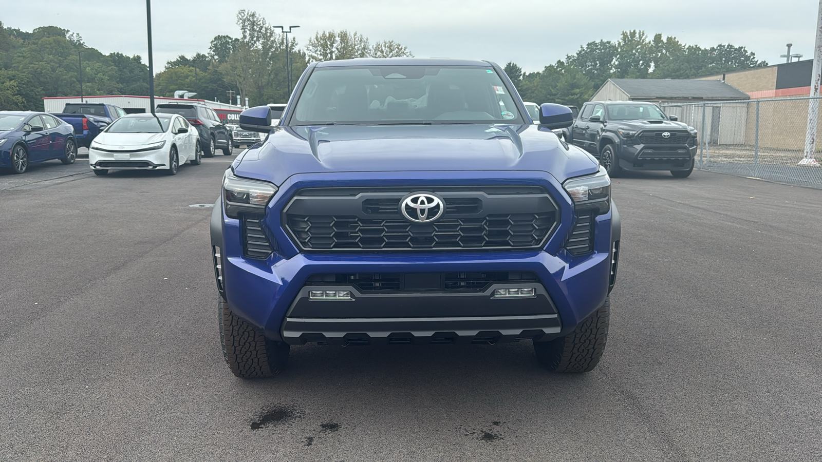 2024 Toyota Tacoma TRD Off-Road 2