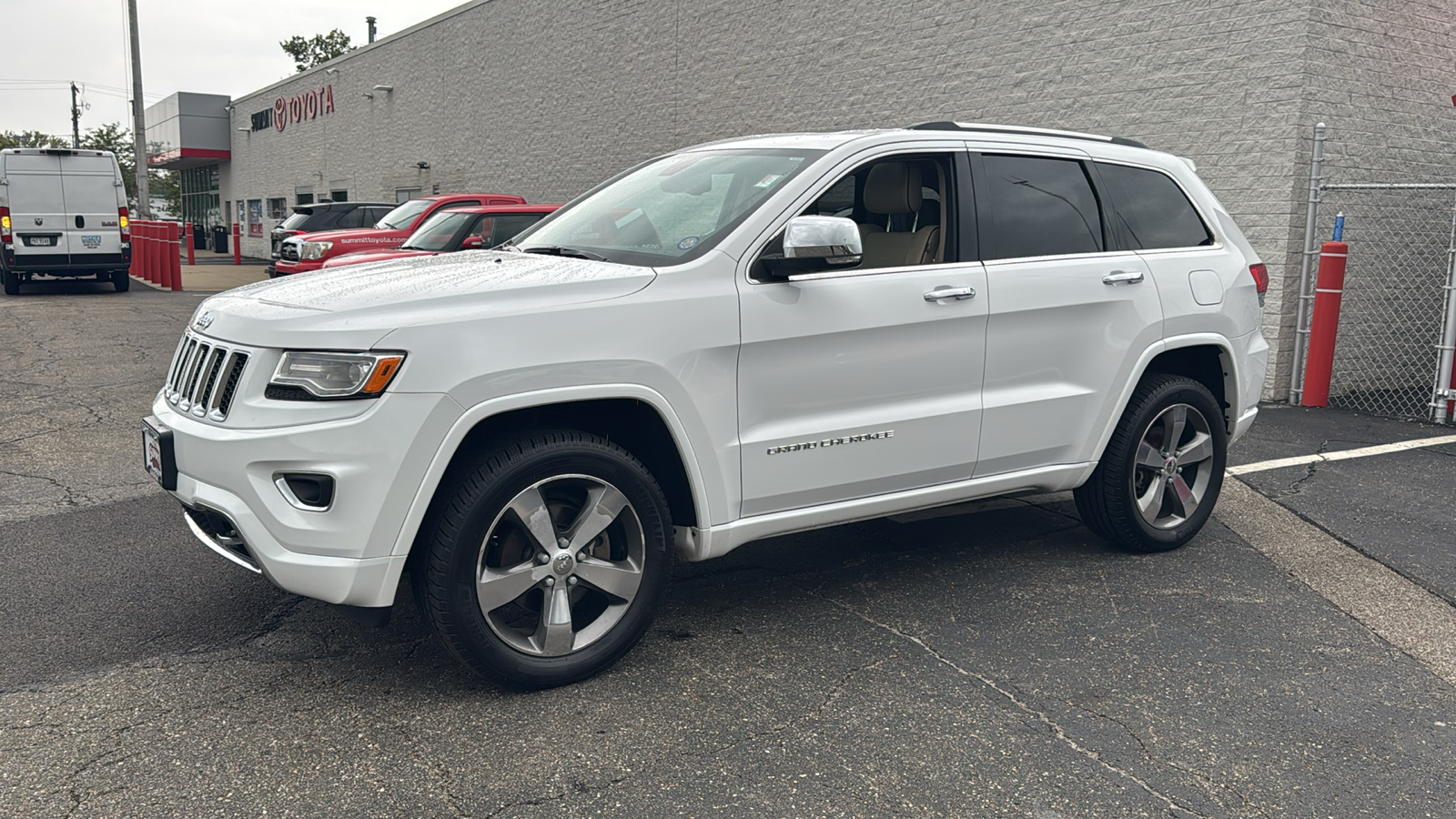 2015 Jeep Grand Cherokee Overland 3