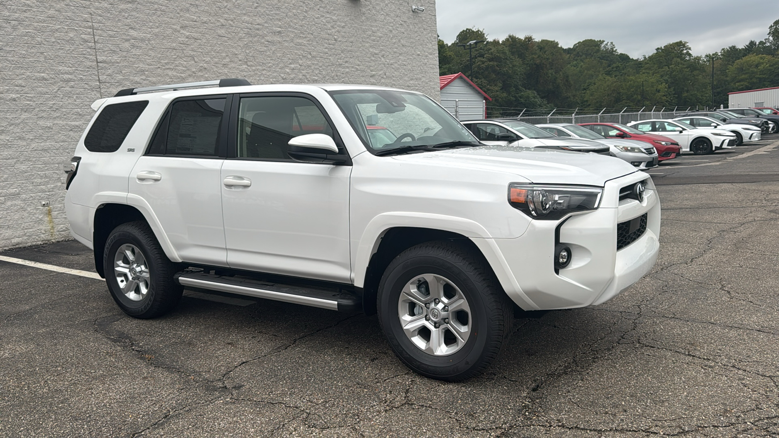 2024 Toyota 4Runner SR5 1