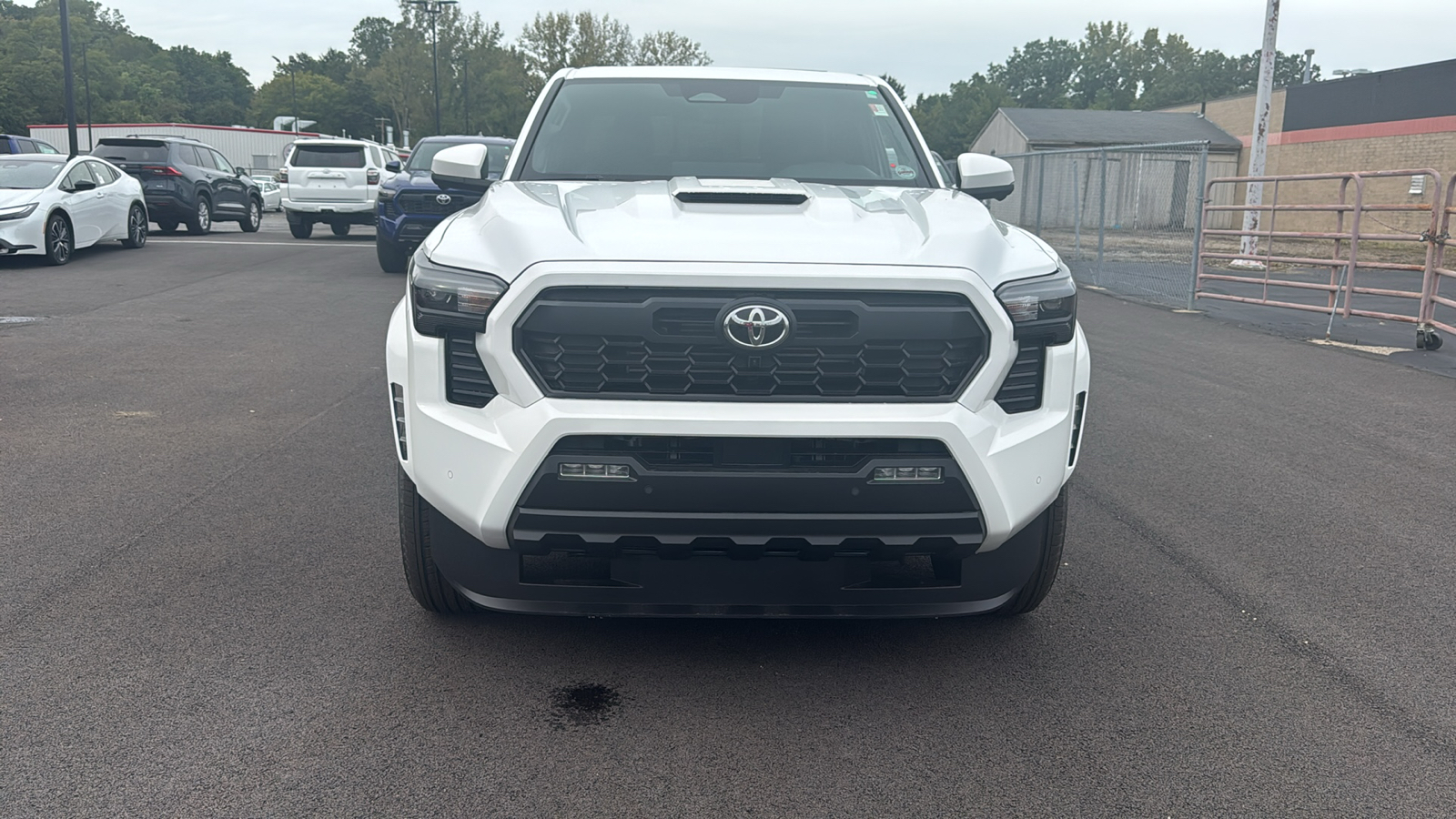 2024 Toyota Tacoma TRD Sport 2