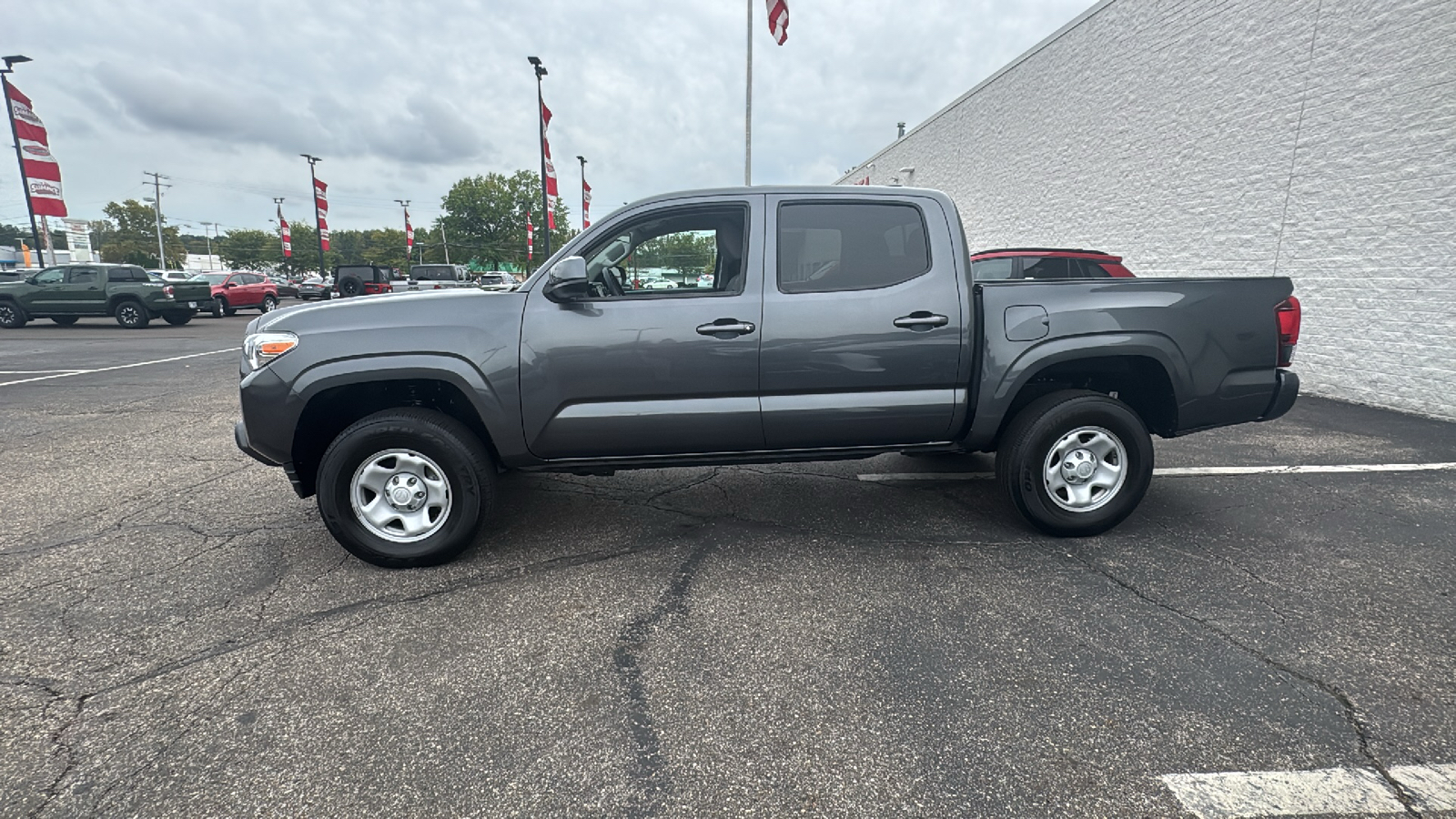 2023 Toyota Tacoma SR 4