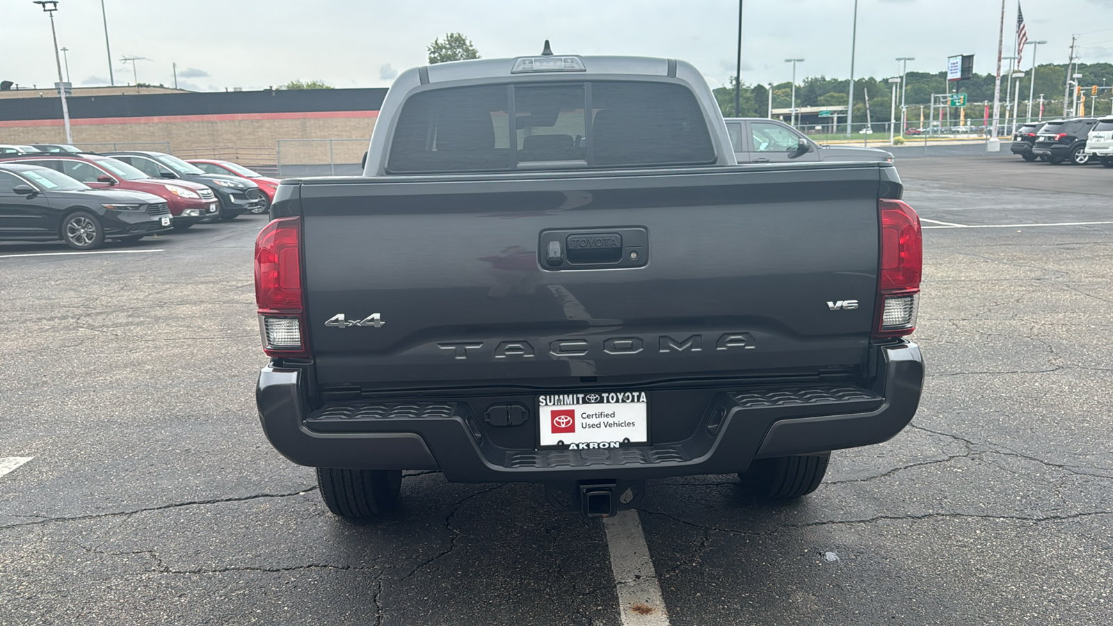 2023 Toyota Tacoma SR 8