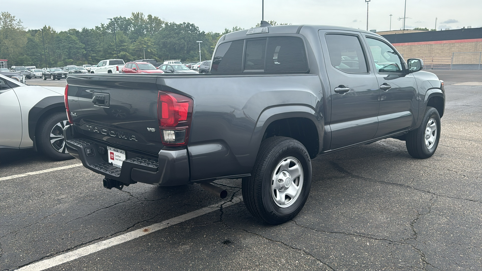 2023 Toyota Tacoma SR 9