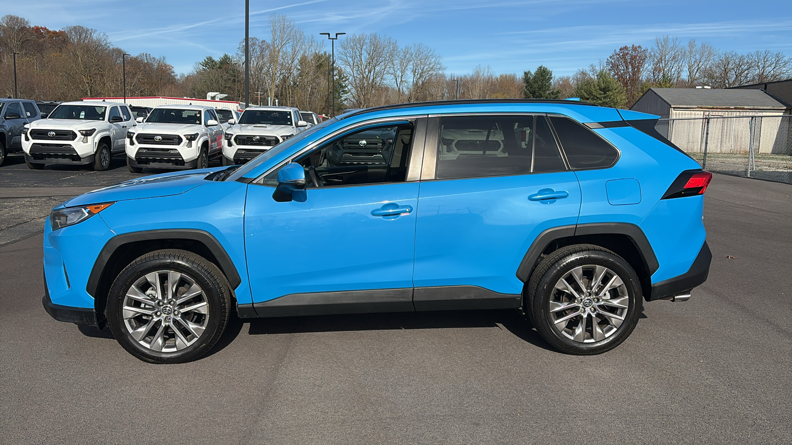 2021 Toyota RAV4 XLE Premium 2