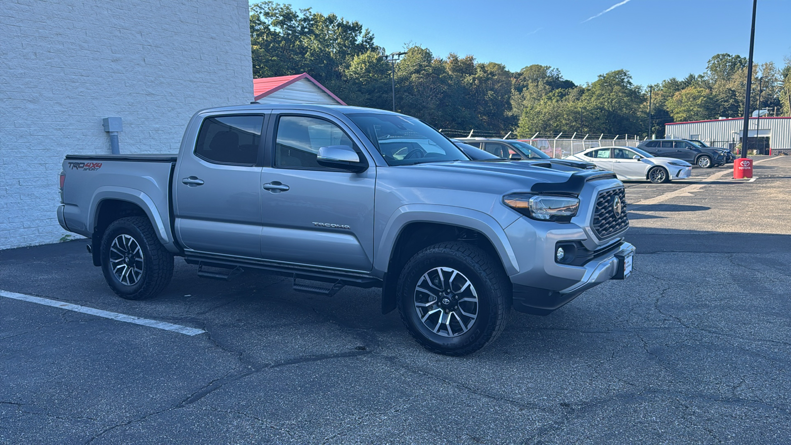 2020 Toyota Tacoma TRD Sport 1