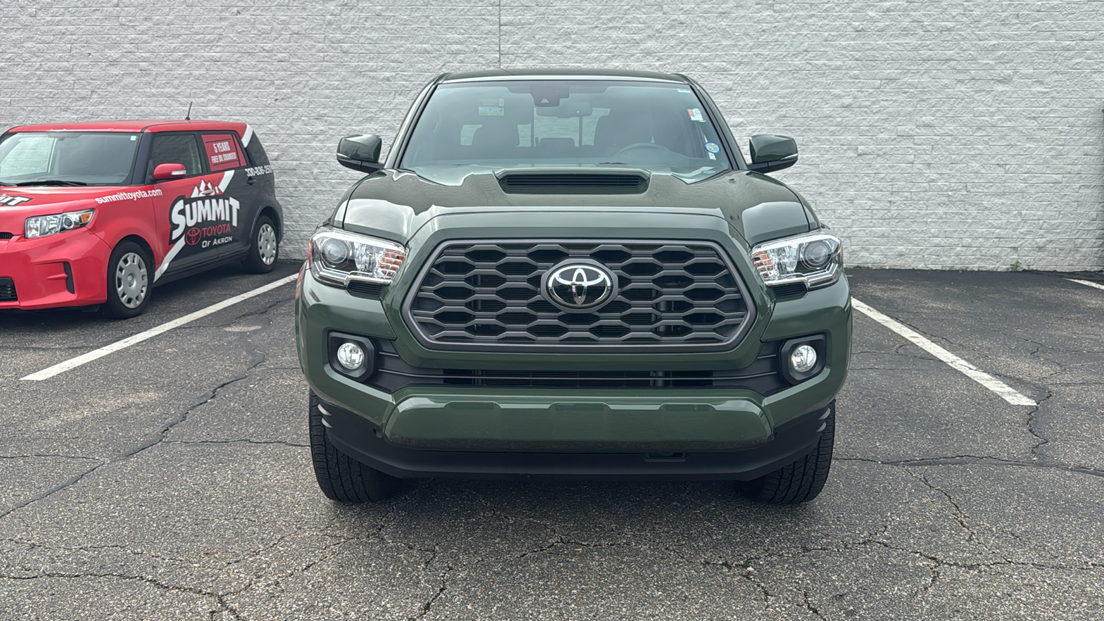 2022 Toyota Tacoma TRD Sport 2