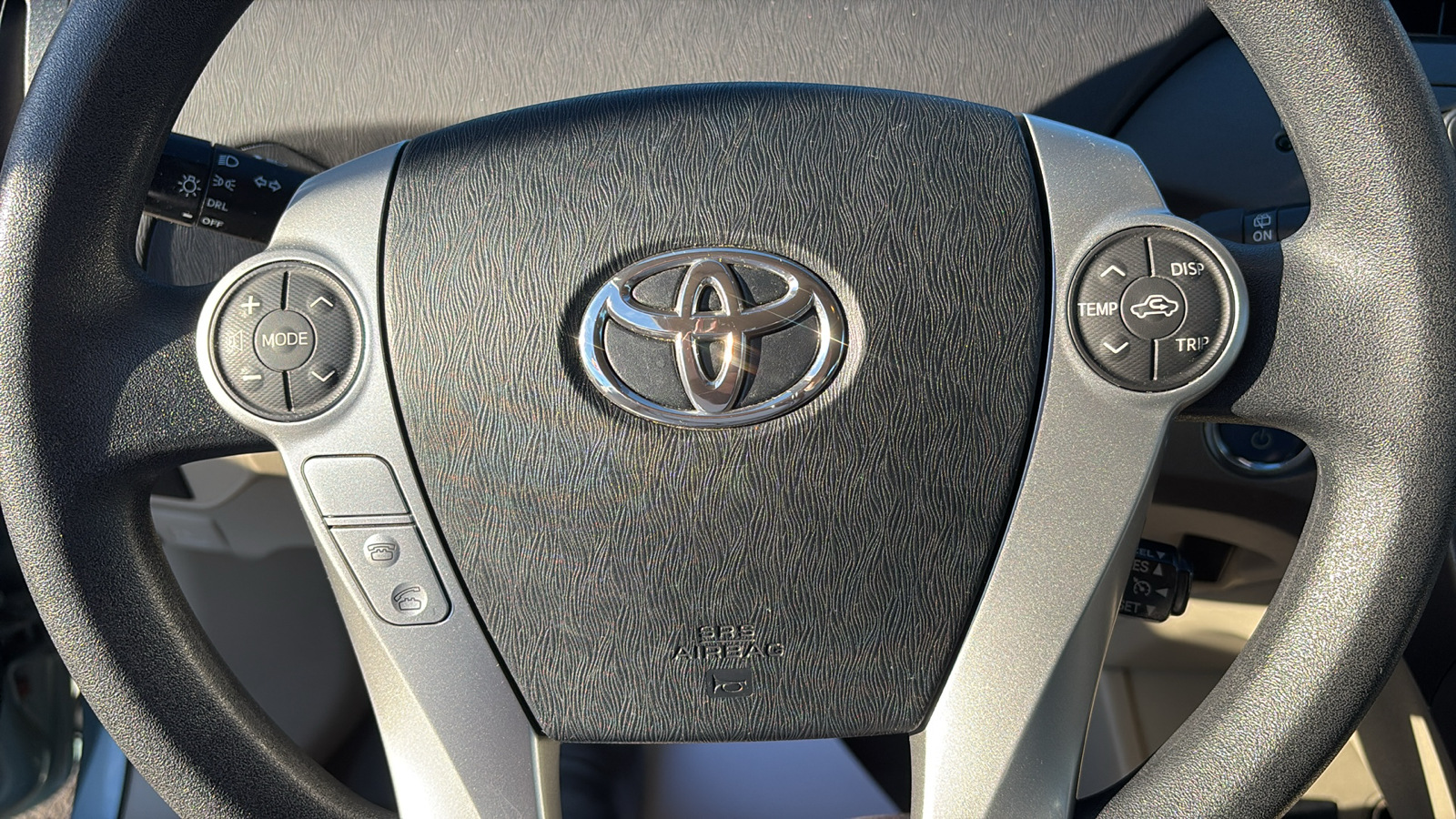 2013 Toyota Prius Two 8