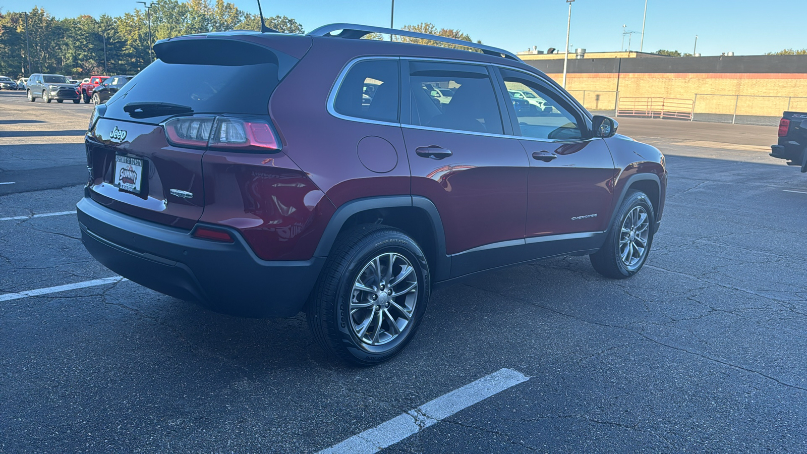 2020 Jeep Cherokee Latitude Plus 8