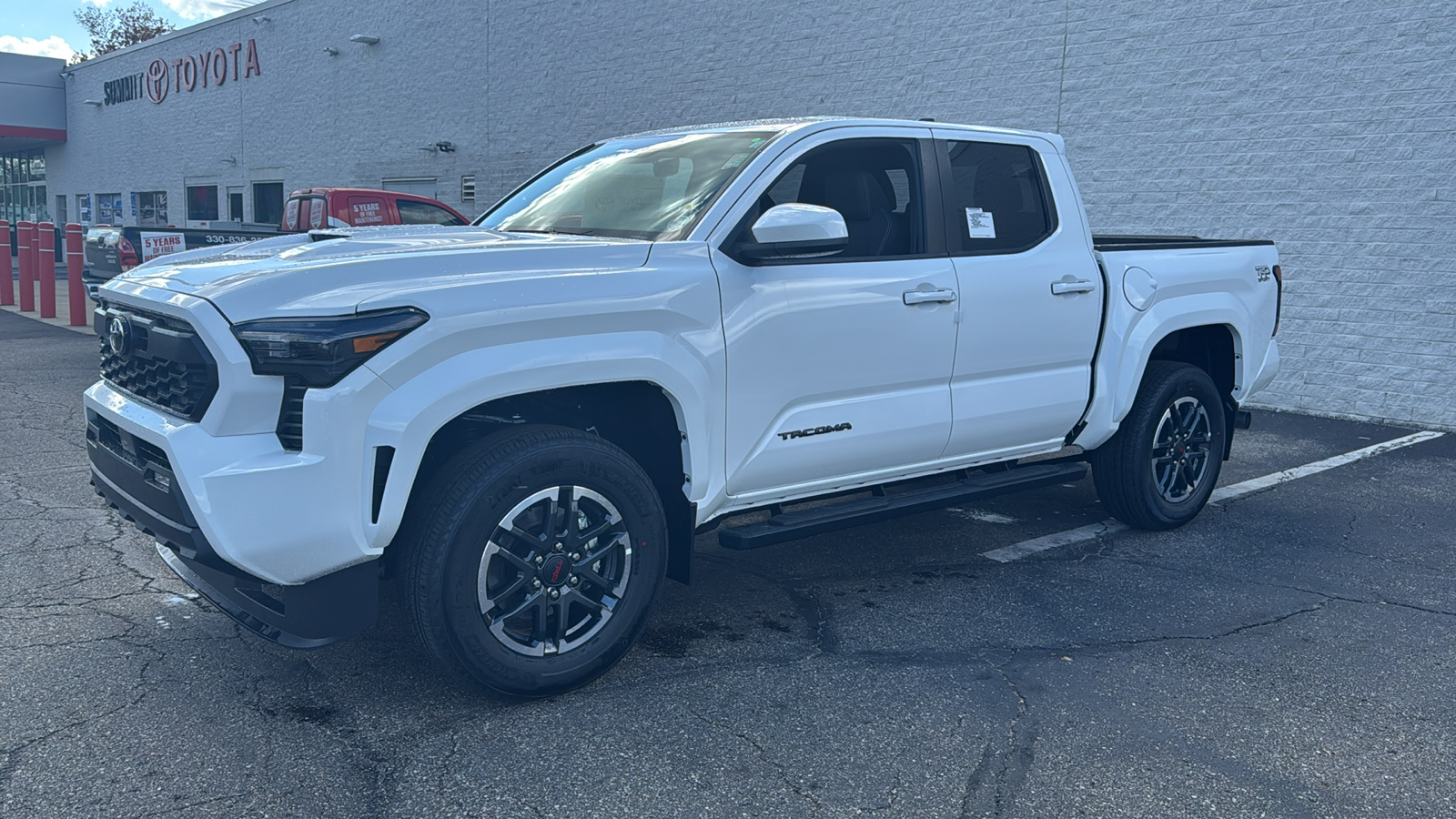 2024 Toyota Tacoma TRD Sport 3