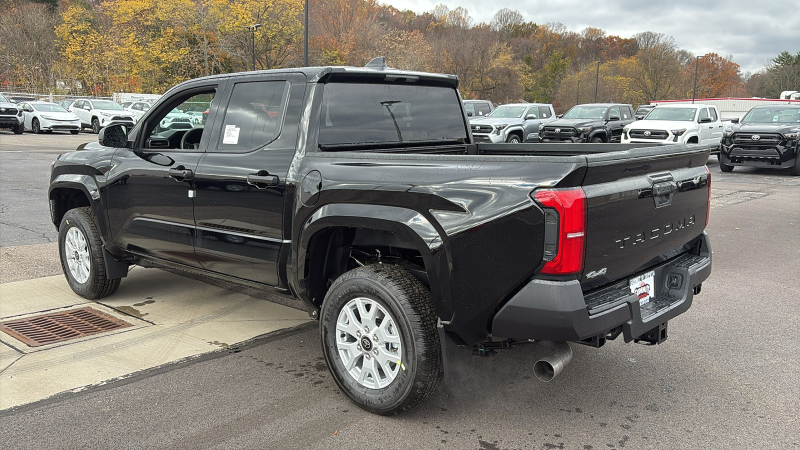 2024 Toyota Tacoma SR 20