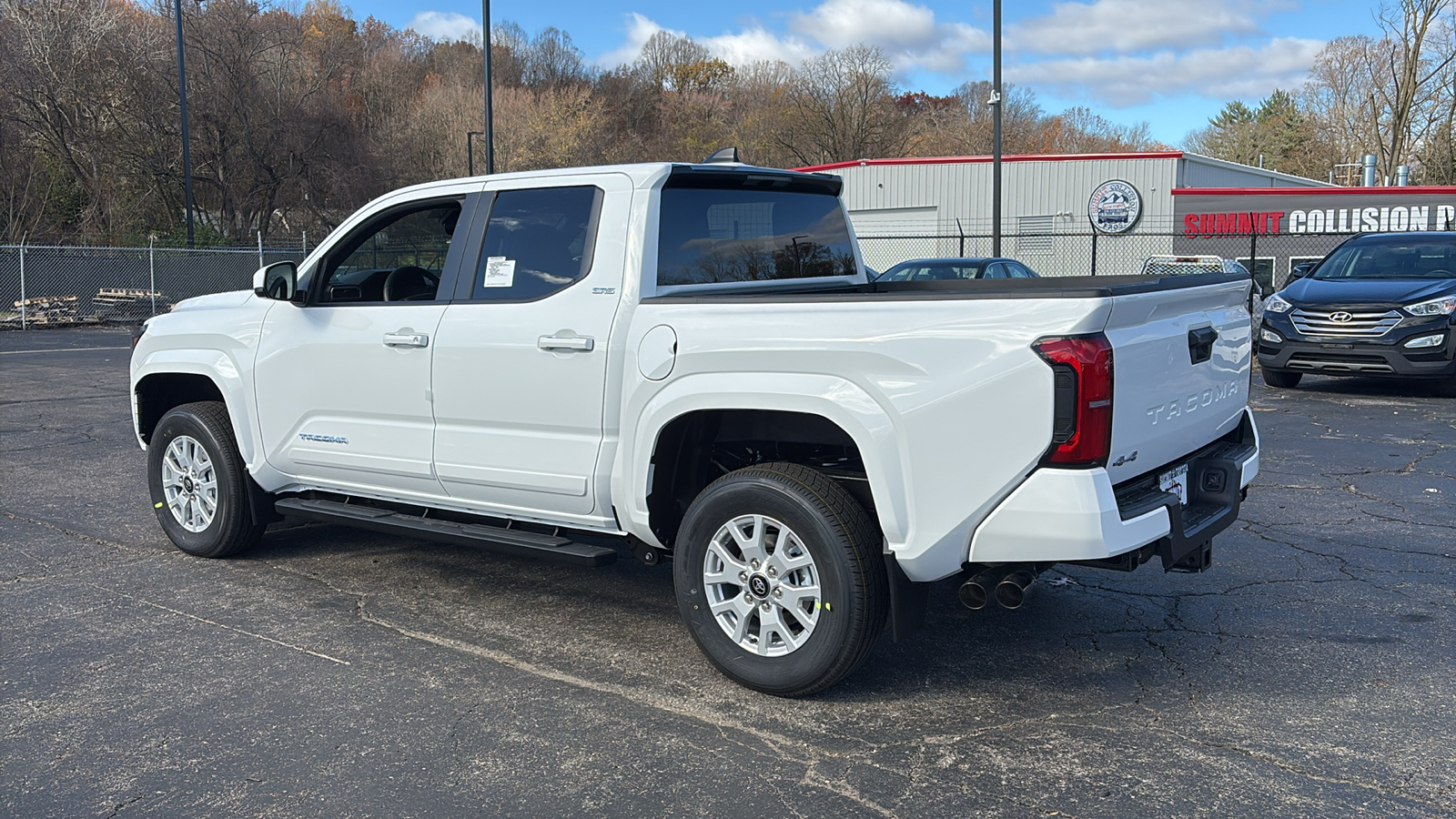 2024 Toyota Tacoma SR5 3