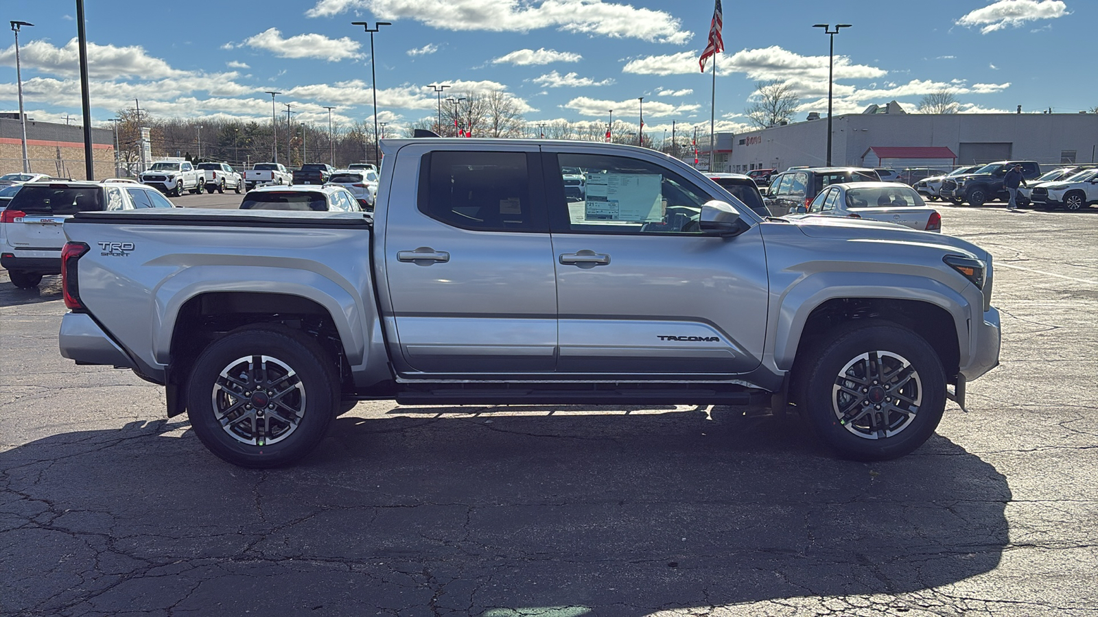 2024 Toyota Tacoma TRD Sport 8