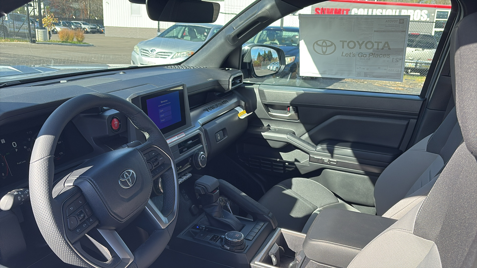 2024 Toyota Tacoma TRD Sport 12