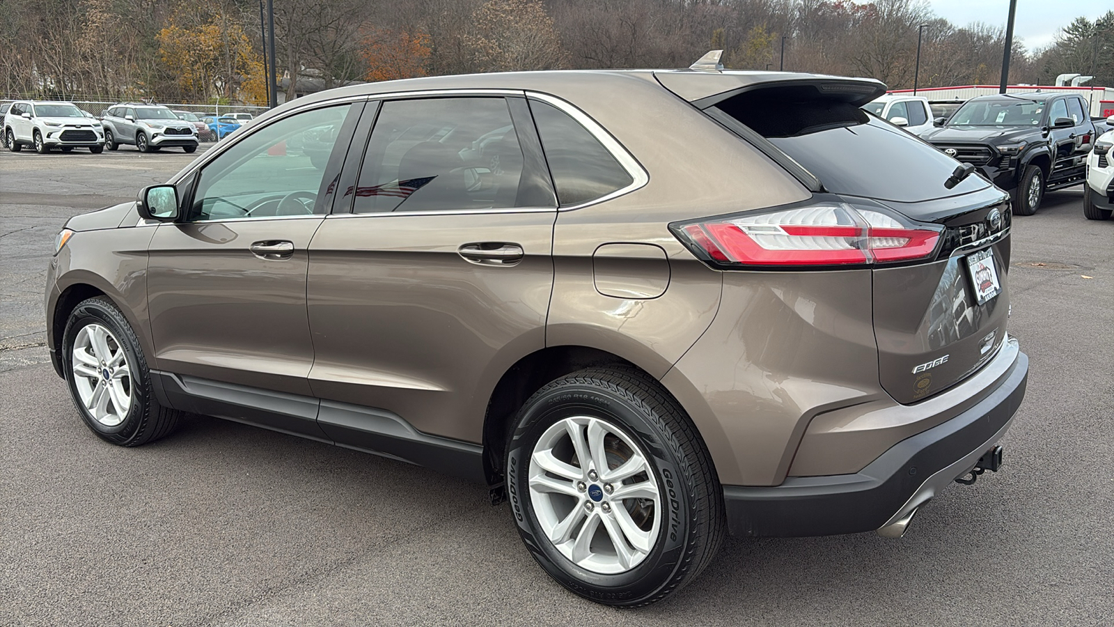 2019 Ford Edge SEL 3