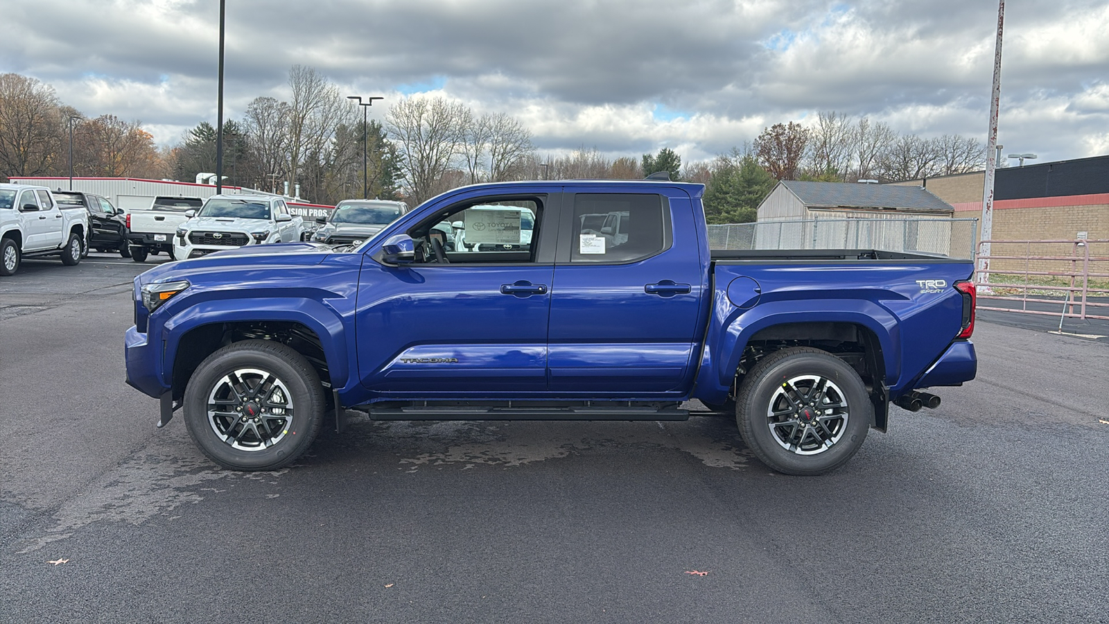 2024 Toyota Tacoma TRD Sport 2