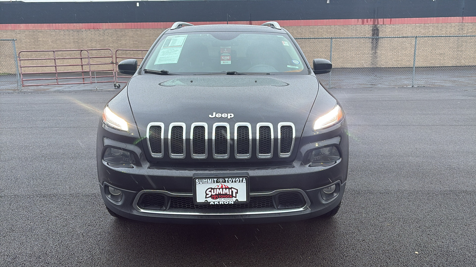 2016 Jeep Cherokee Limited 9