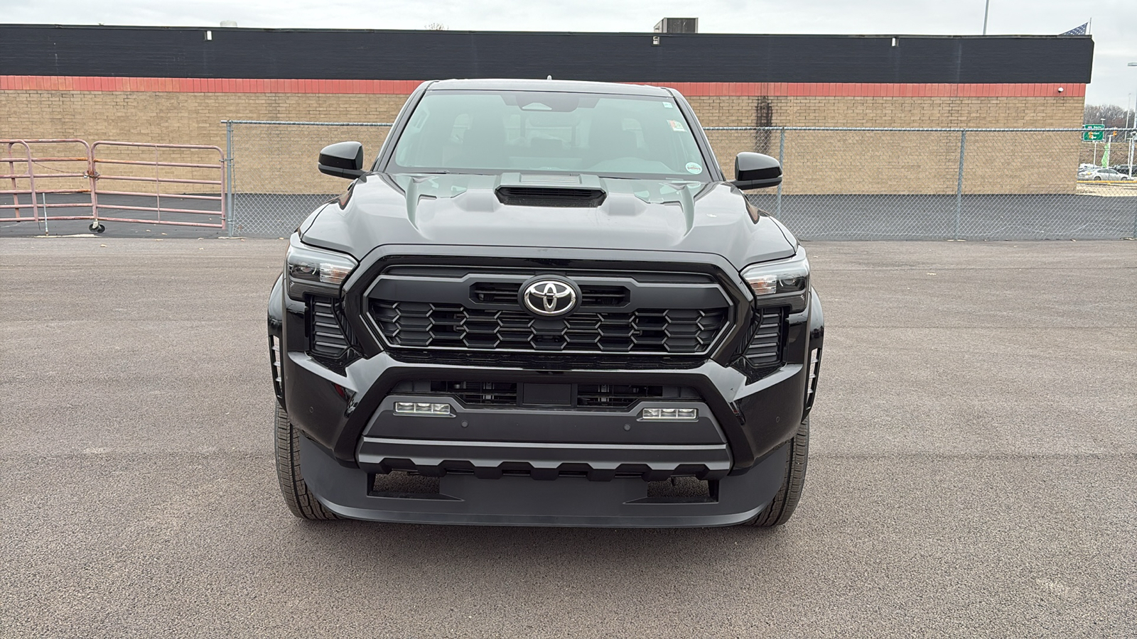 2024 Toyota Tacoma Hybrid TRD Sport 10