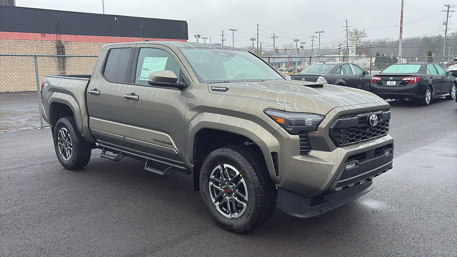 2024 Toyota Tacoma Hybrid TRD Sport 8