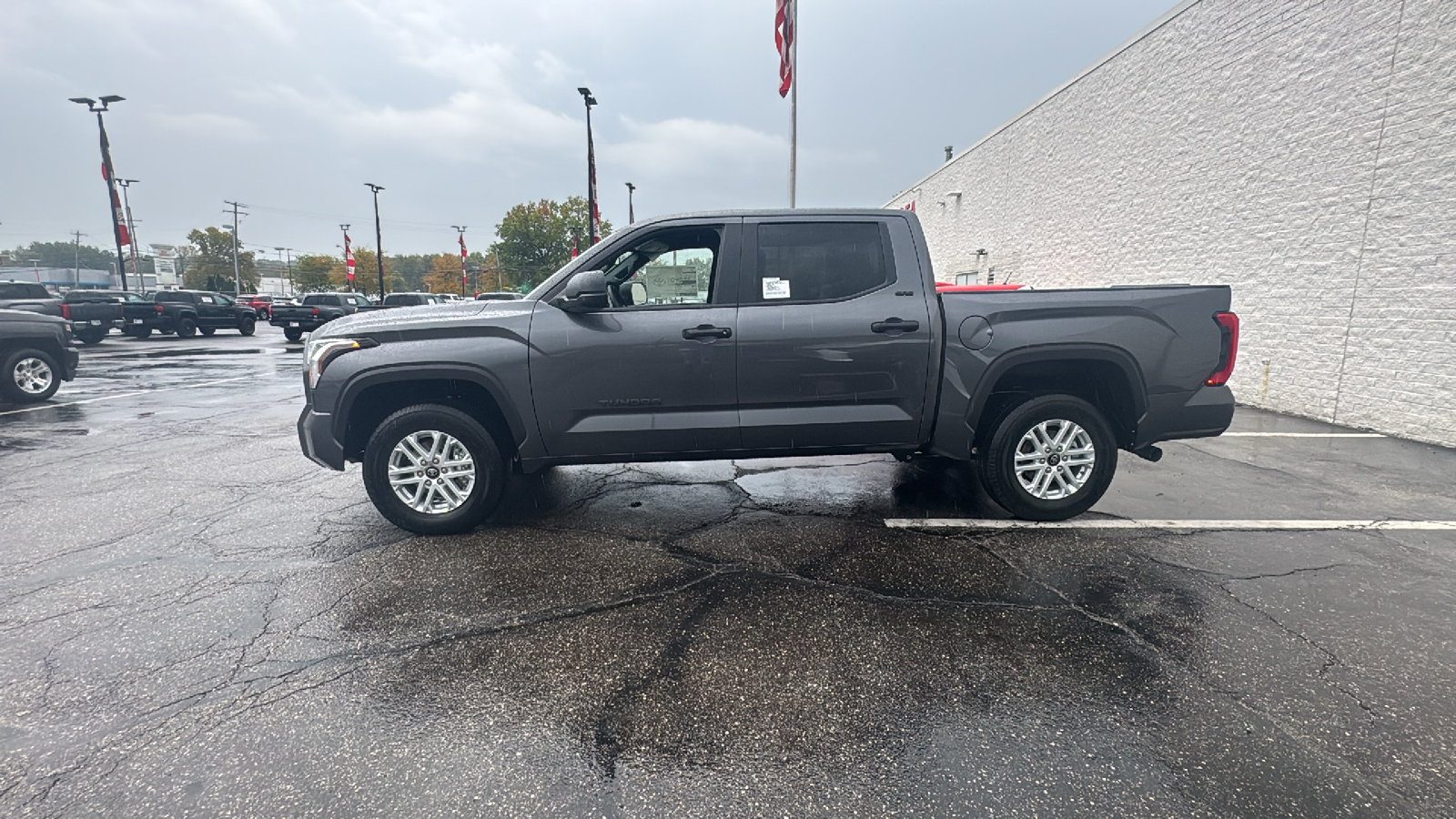 2025 Toyota Tundra SR5 4