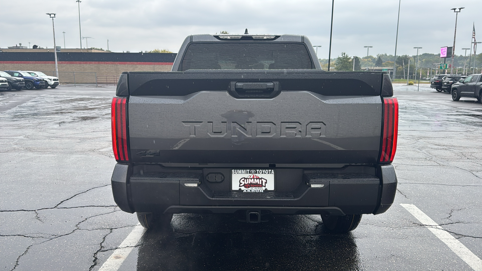 2025 Toyota Tundra SR5 8