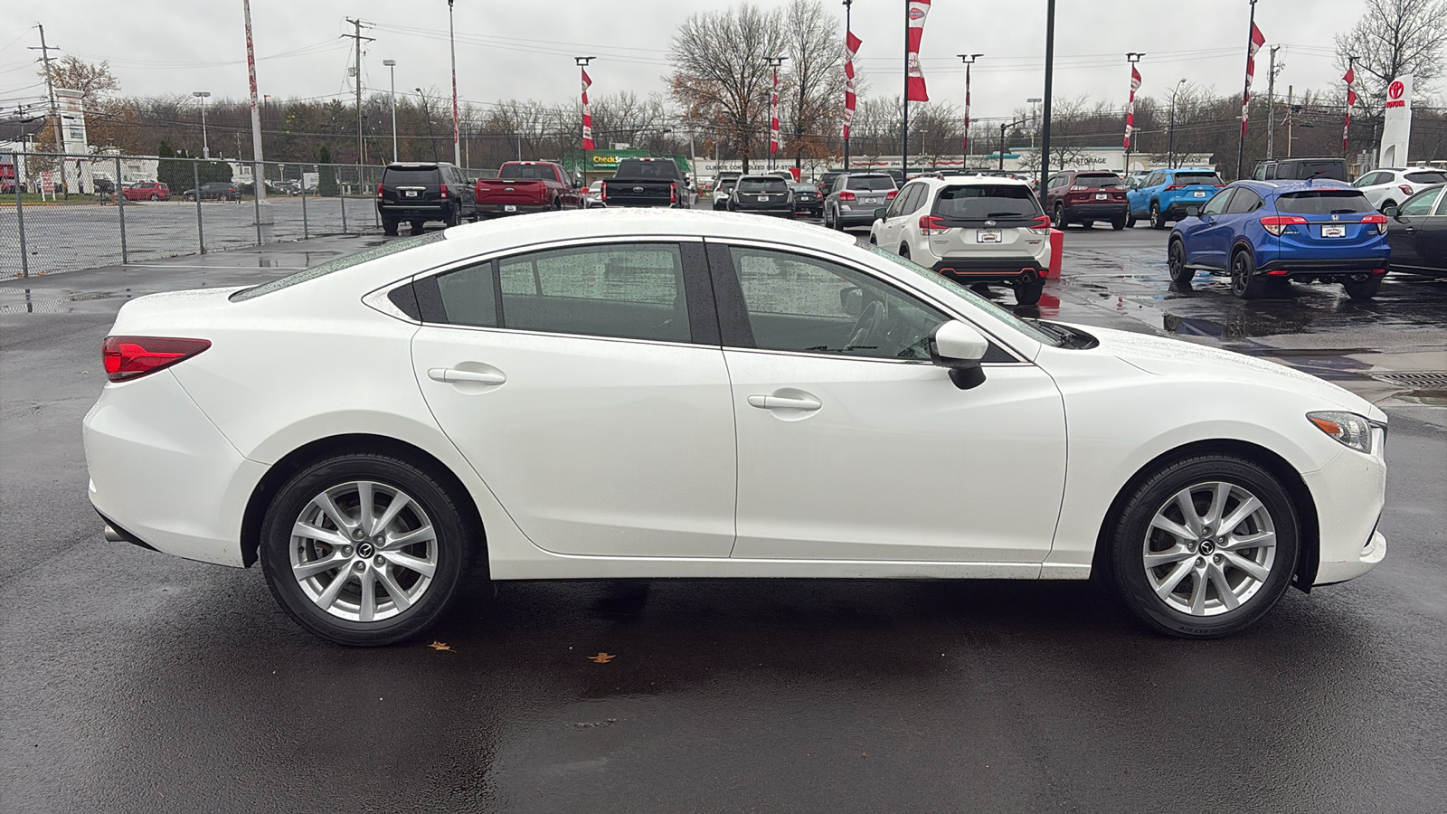 2016 Mazda Mazda6 i Sport 8