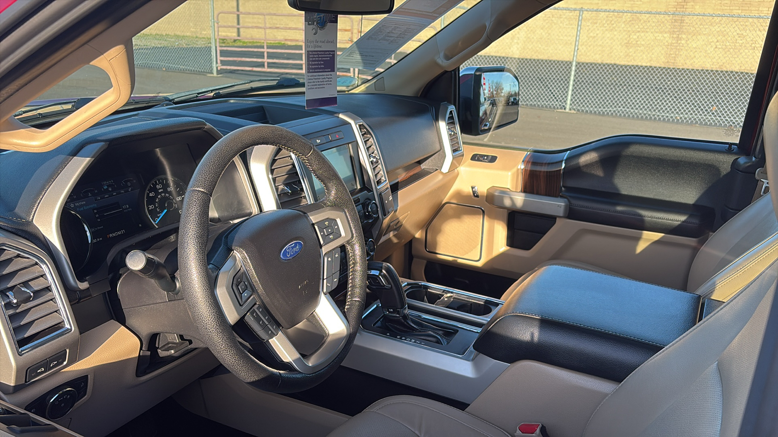 2016 Ford F-150 Lariat 3