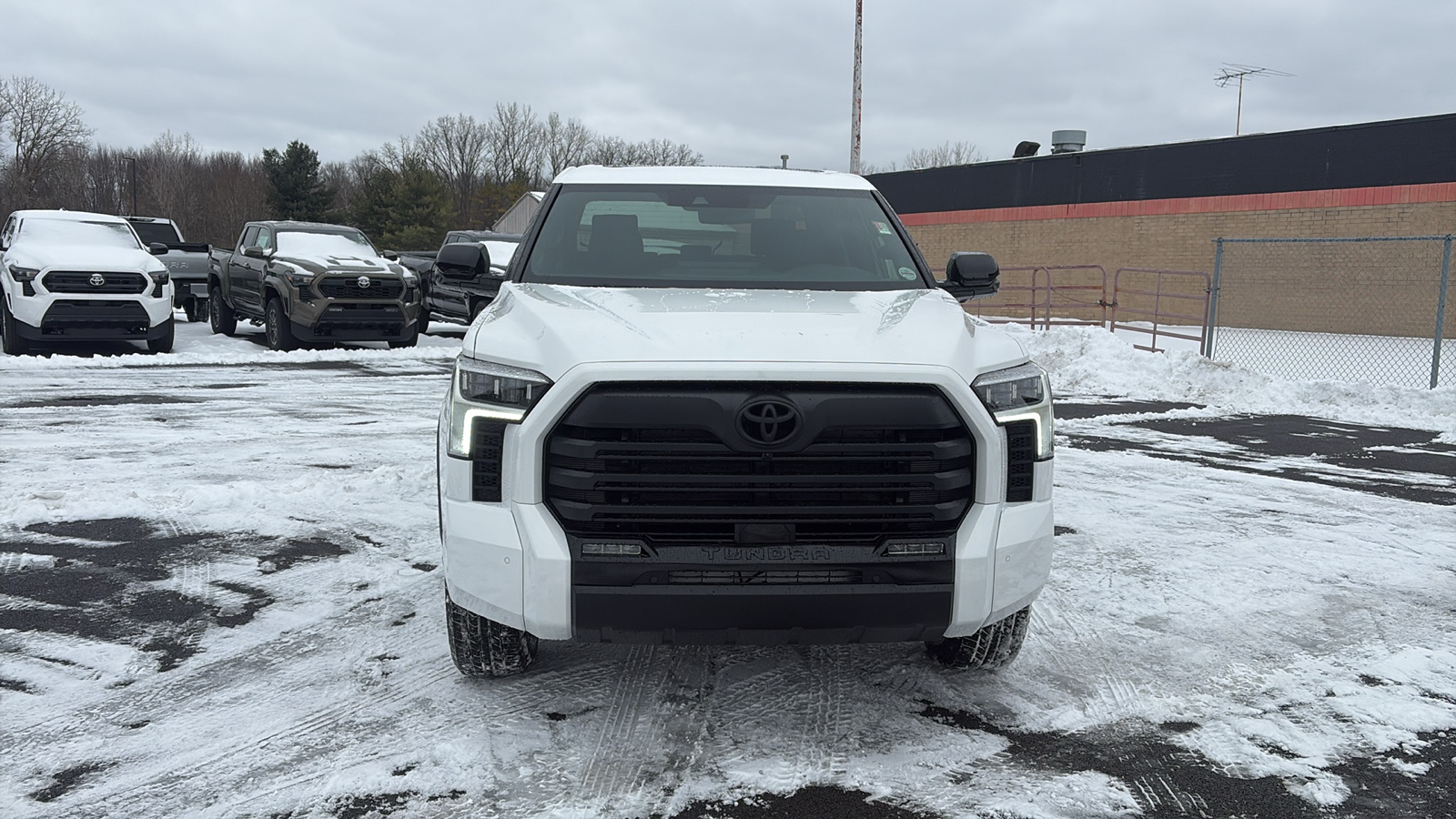 2025 Toyota Tundra Limited 8