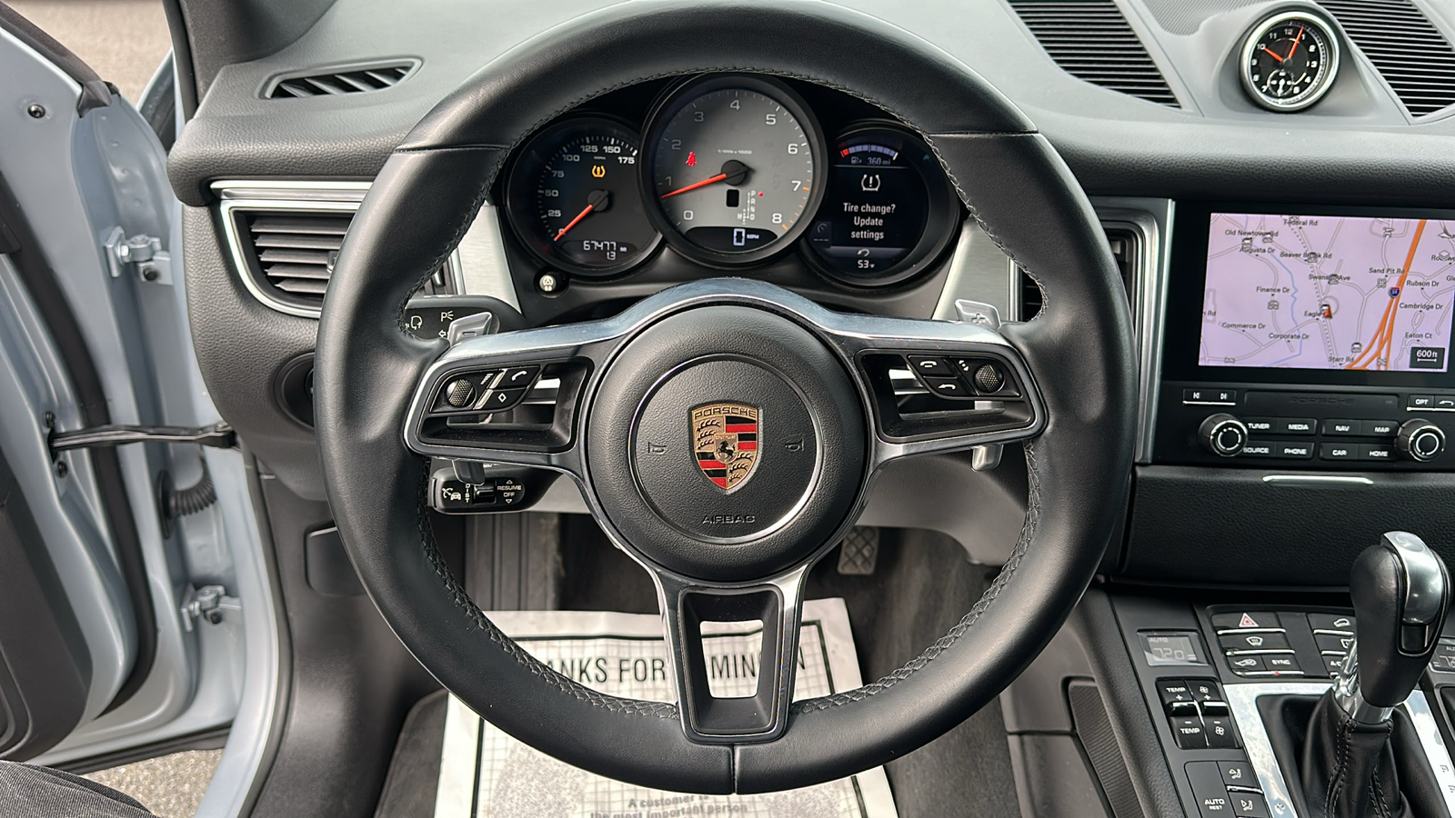 2017 Porsche Macan S 15