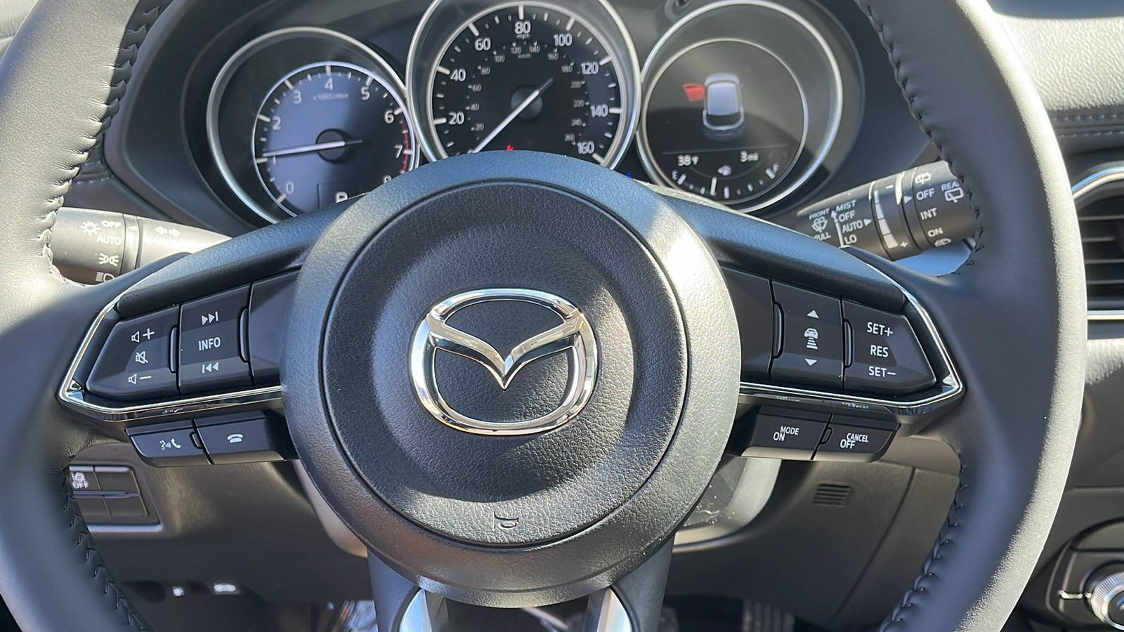 2024 Mazda CX-5 2.5 S Preferred Package 9
