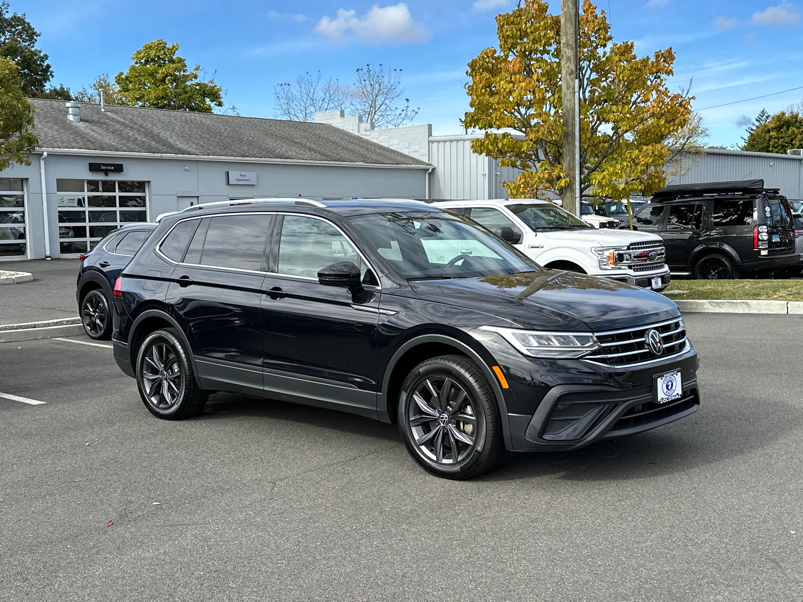 2022 Volkswagen Tiguan 2.0T SE 2