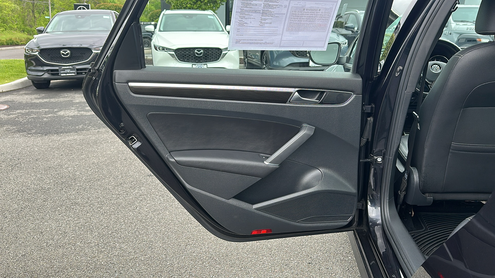 2018 Volkswagen Passat 3.6L V6 GT 25