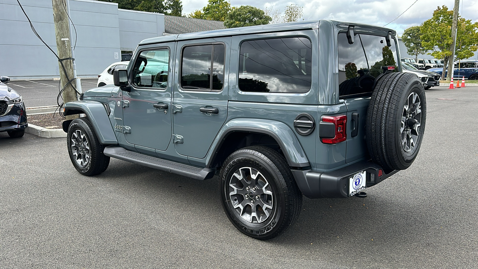 2024 Jeep Wrangler Sahara 6