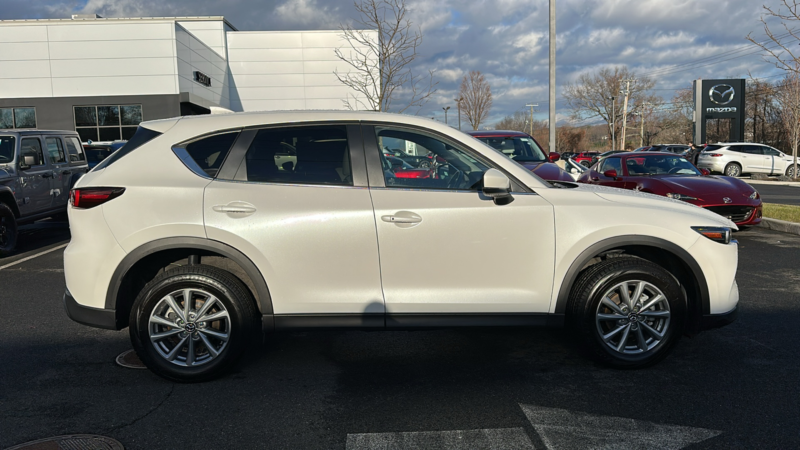 2022 Mazda CX-5 2.5 S Preferred Package 3