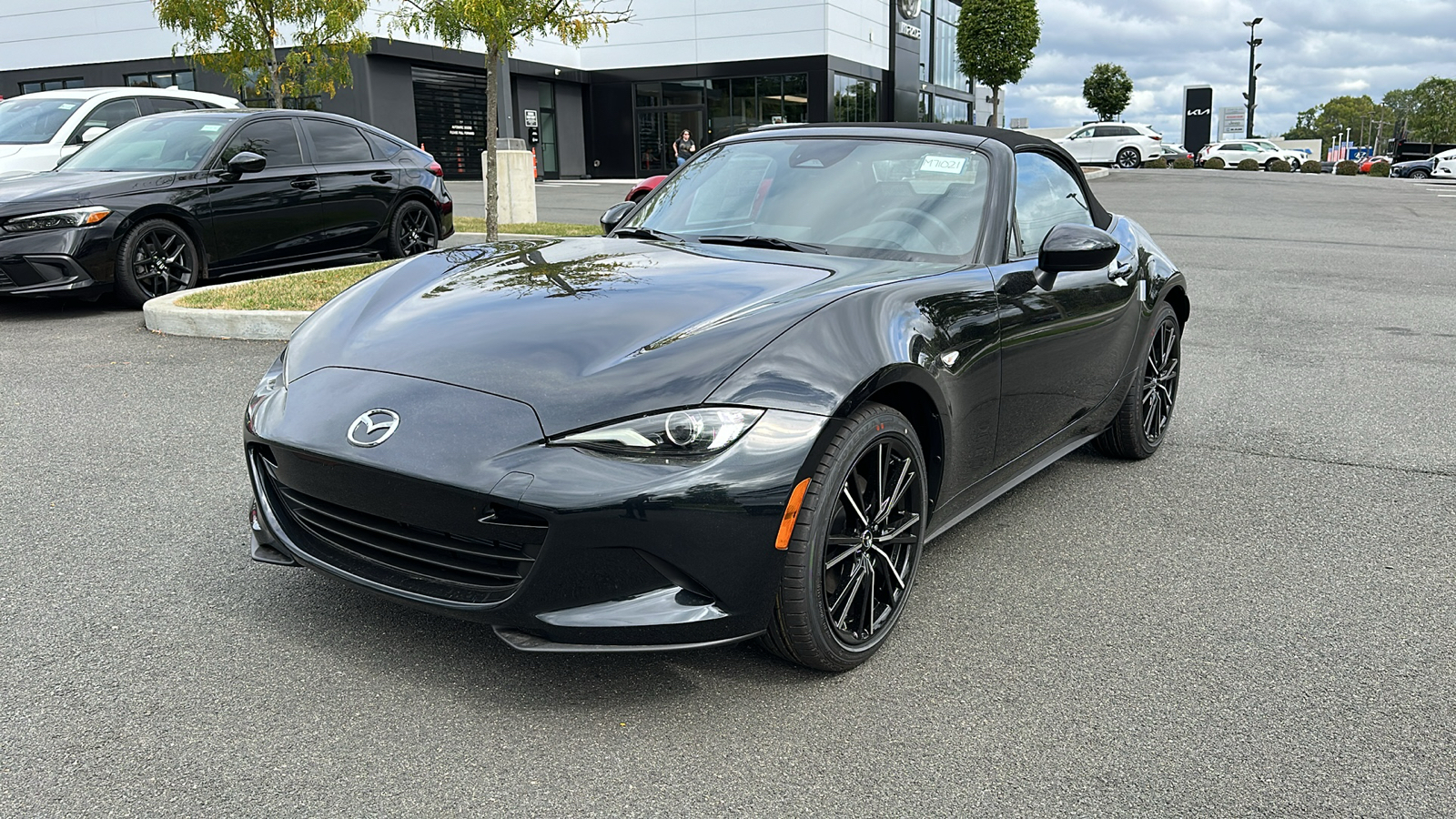 2024 Mazda MX-5 Miata Grand Touring 8