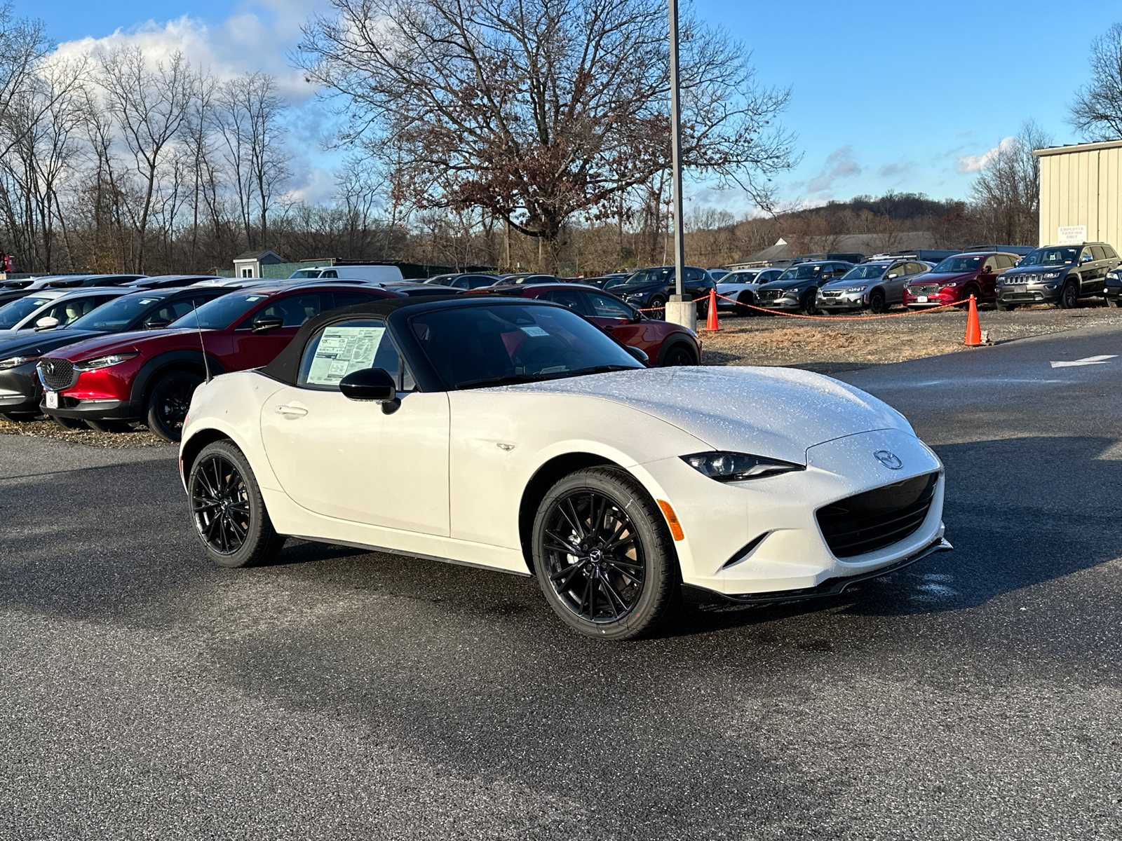 2024 Mazda MX-5 Miata Club 2